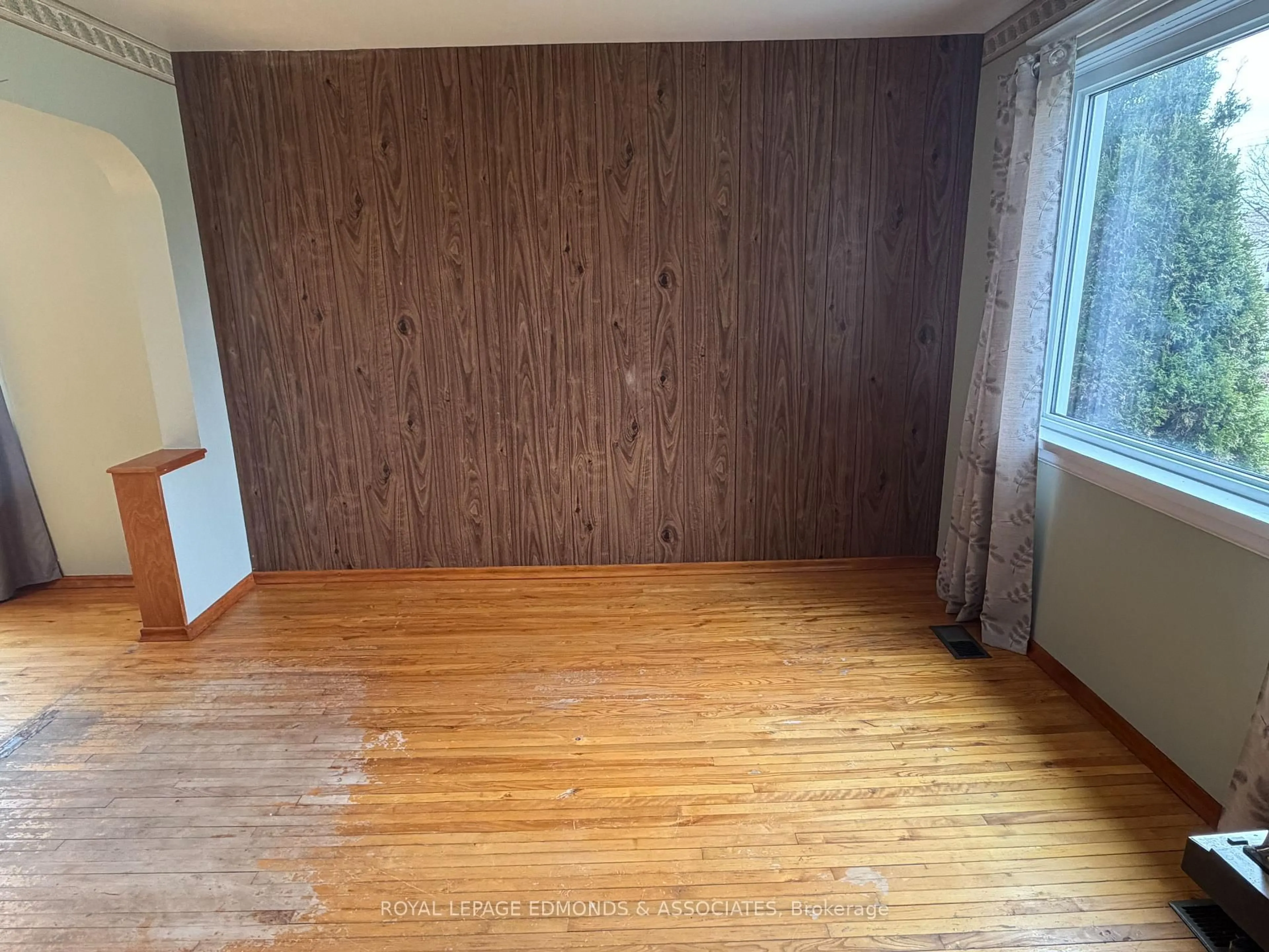 A pic of a room for 449 Boundary Rd, Pembroke Ontario K8A 6L2