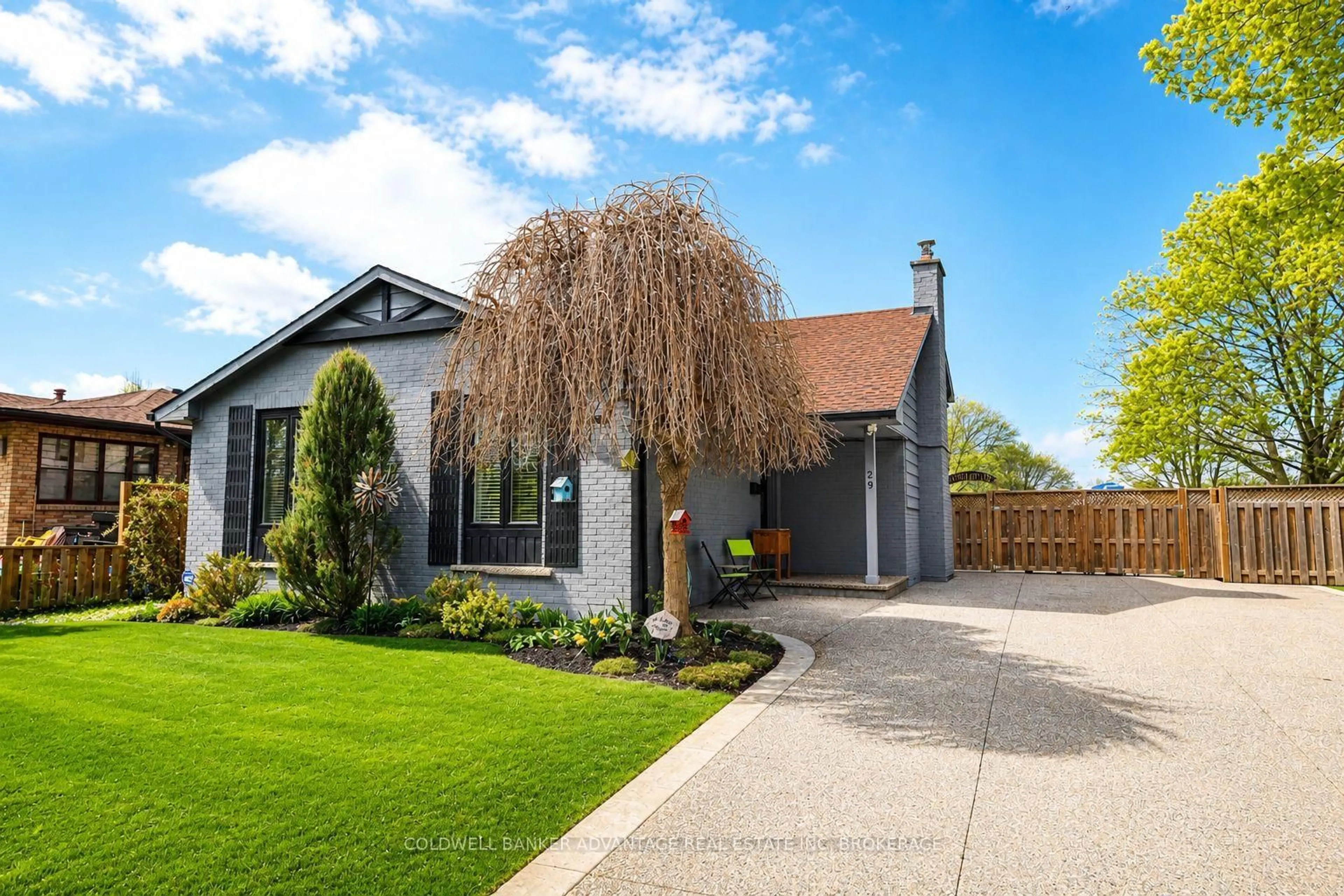 Home with brick exterior material, street for 29 Willcher Dr, St. Catharines Ontario L2M 6R2