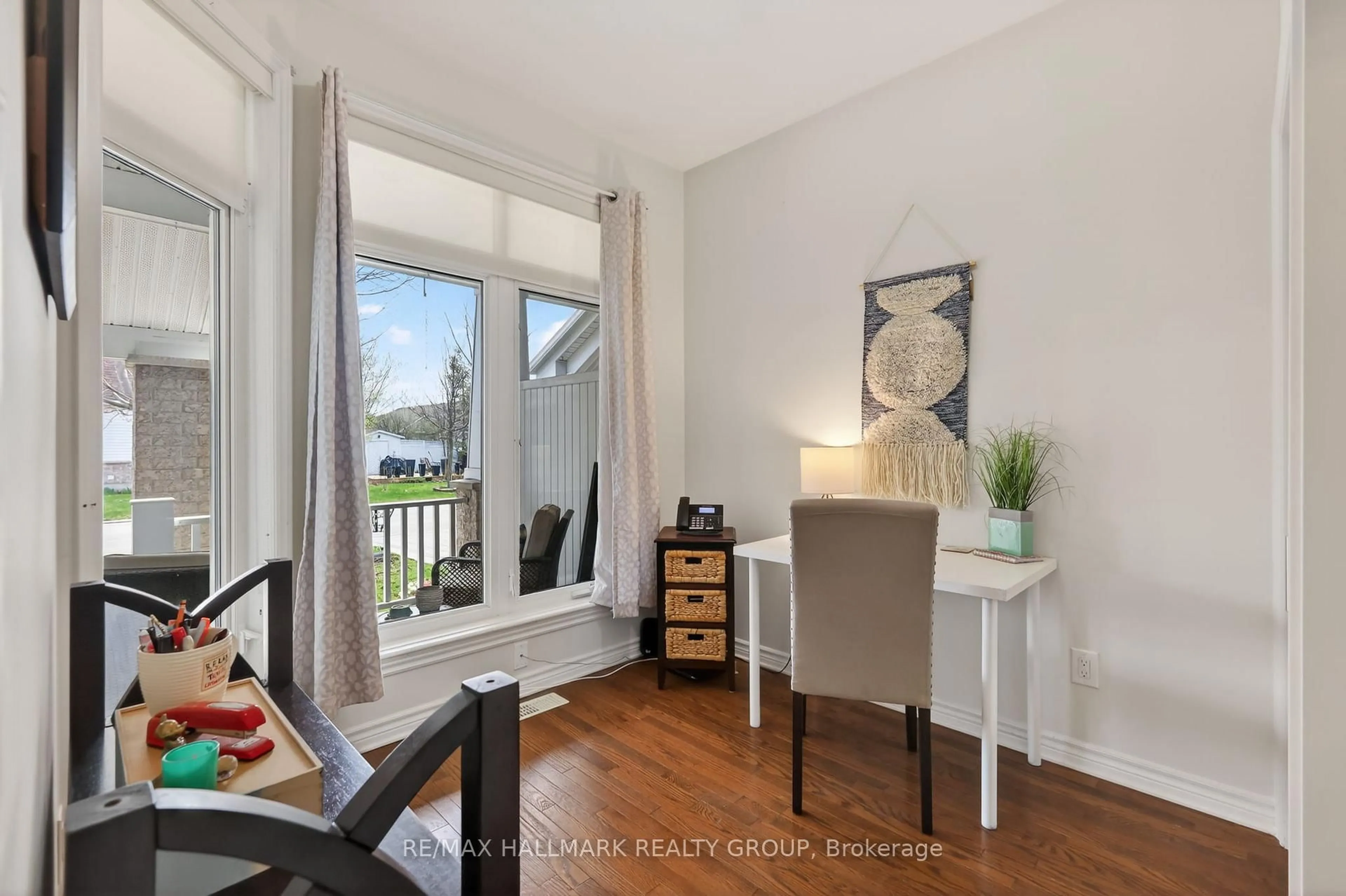 A pic of a room for 236 Bulrush Cres, Ottawa Ontario K1T 0E6