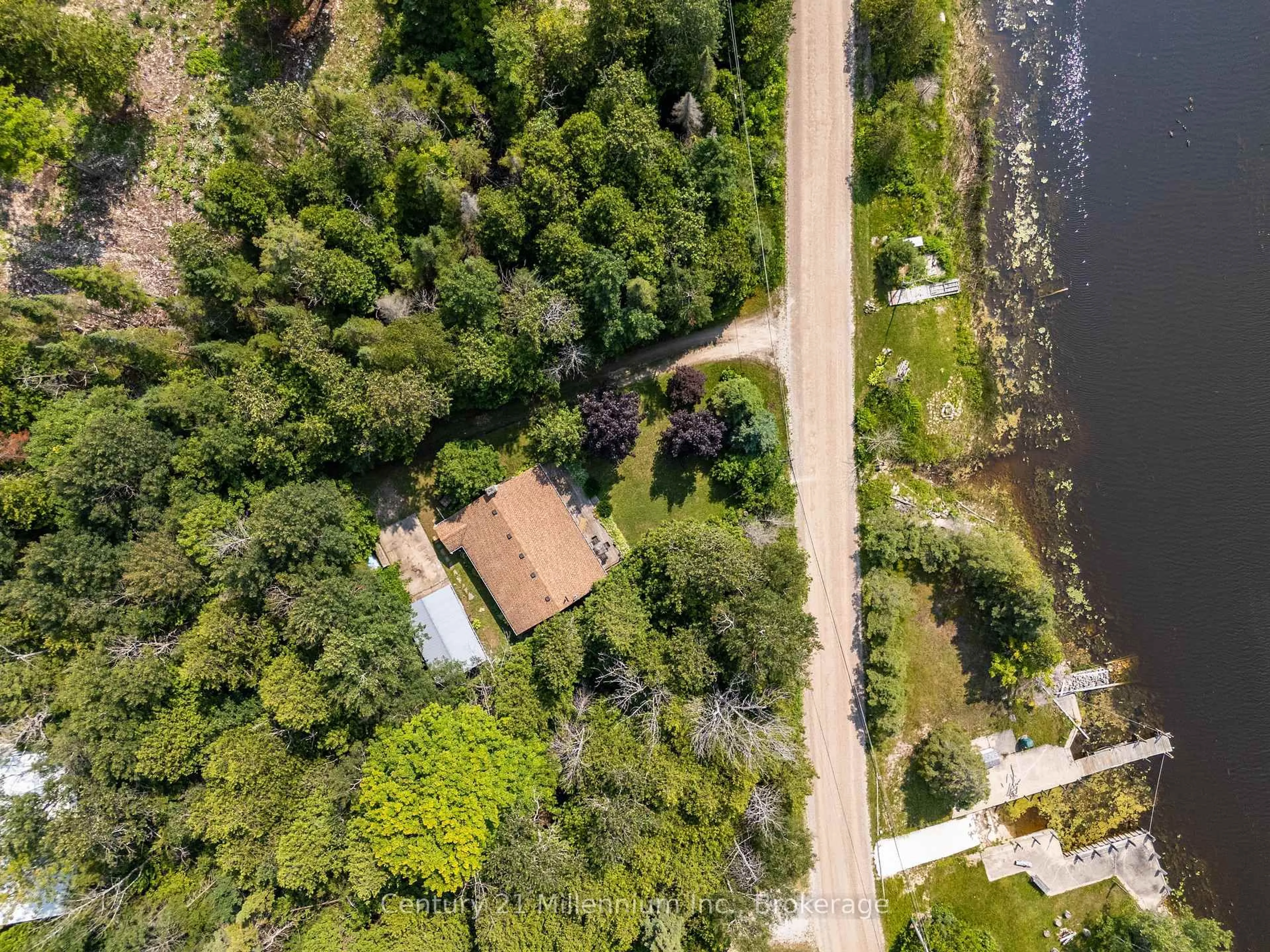 A pic from outside/outdoor area/front of a property/back of a property/a pic from drone, water/lake/river/ocean view for 29 Heron Pt Rd, Northern Bruce Peninsula Ontario N0H 1W0