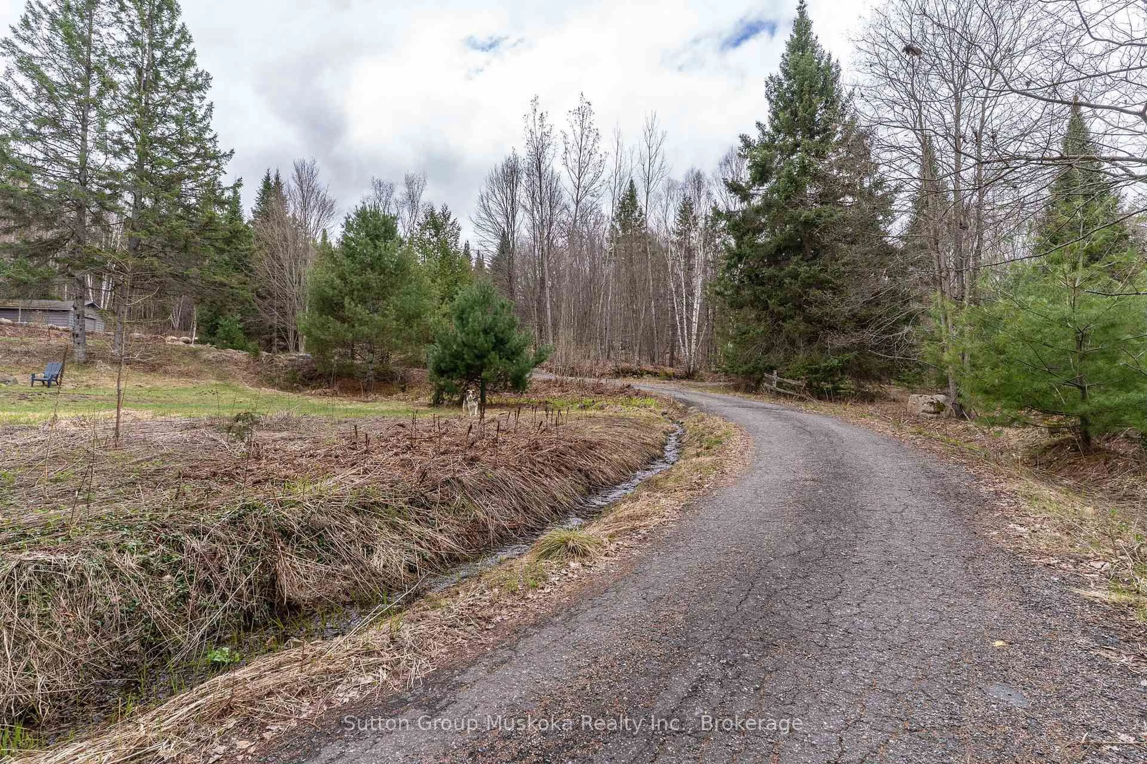 Unknown for 209 Swallowdale Rd, Huntsville Ontario P1H 0A5
