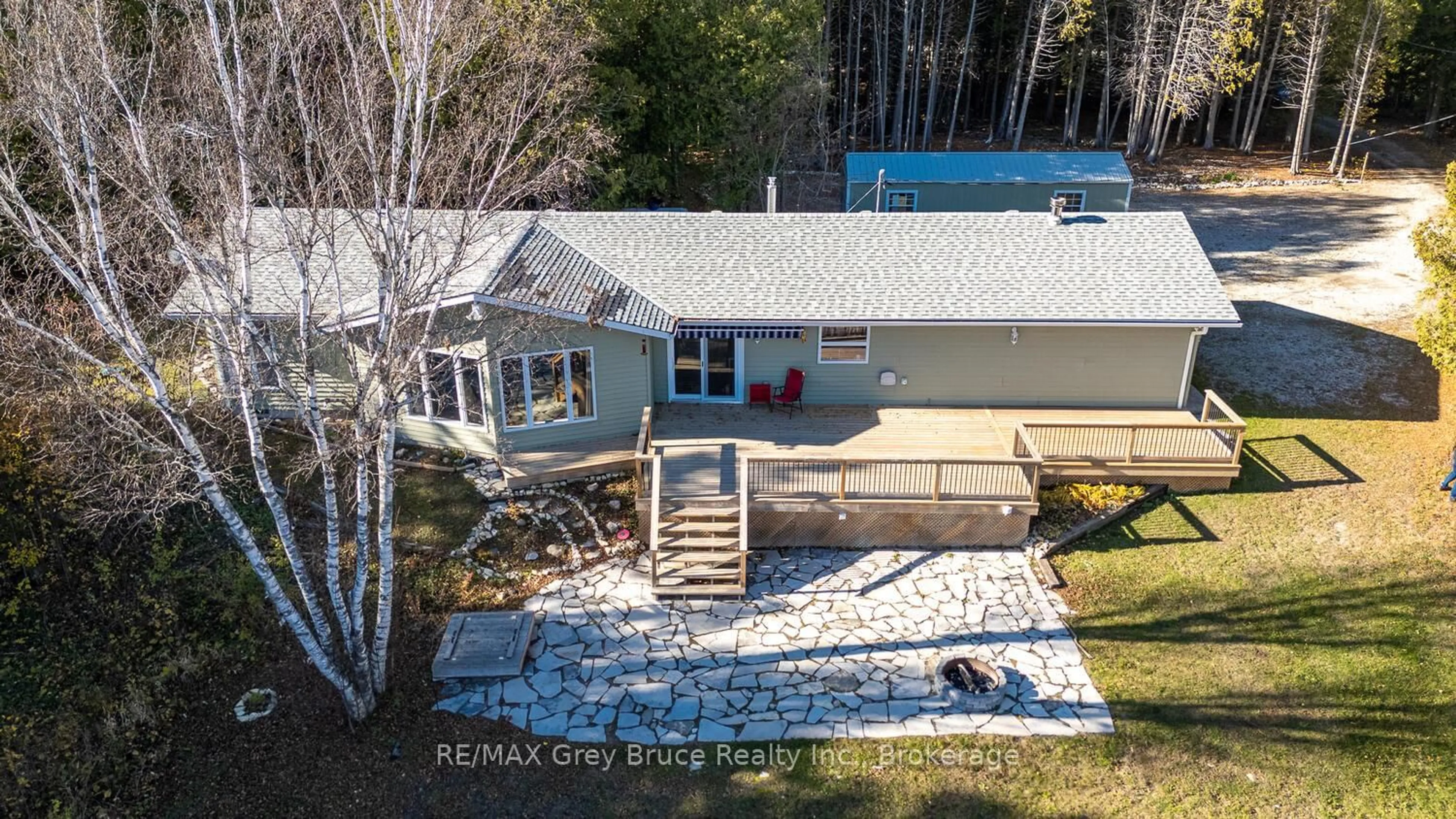 A pic from outside/outdoor area/front of a property/back of a property/a pic from drone, water/lake/river/ocean view for 109 Widgeon Cove Rd, Northern Bruce Peninsula Ontario N0H 2T0