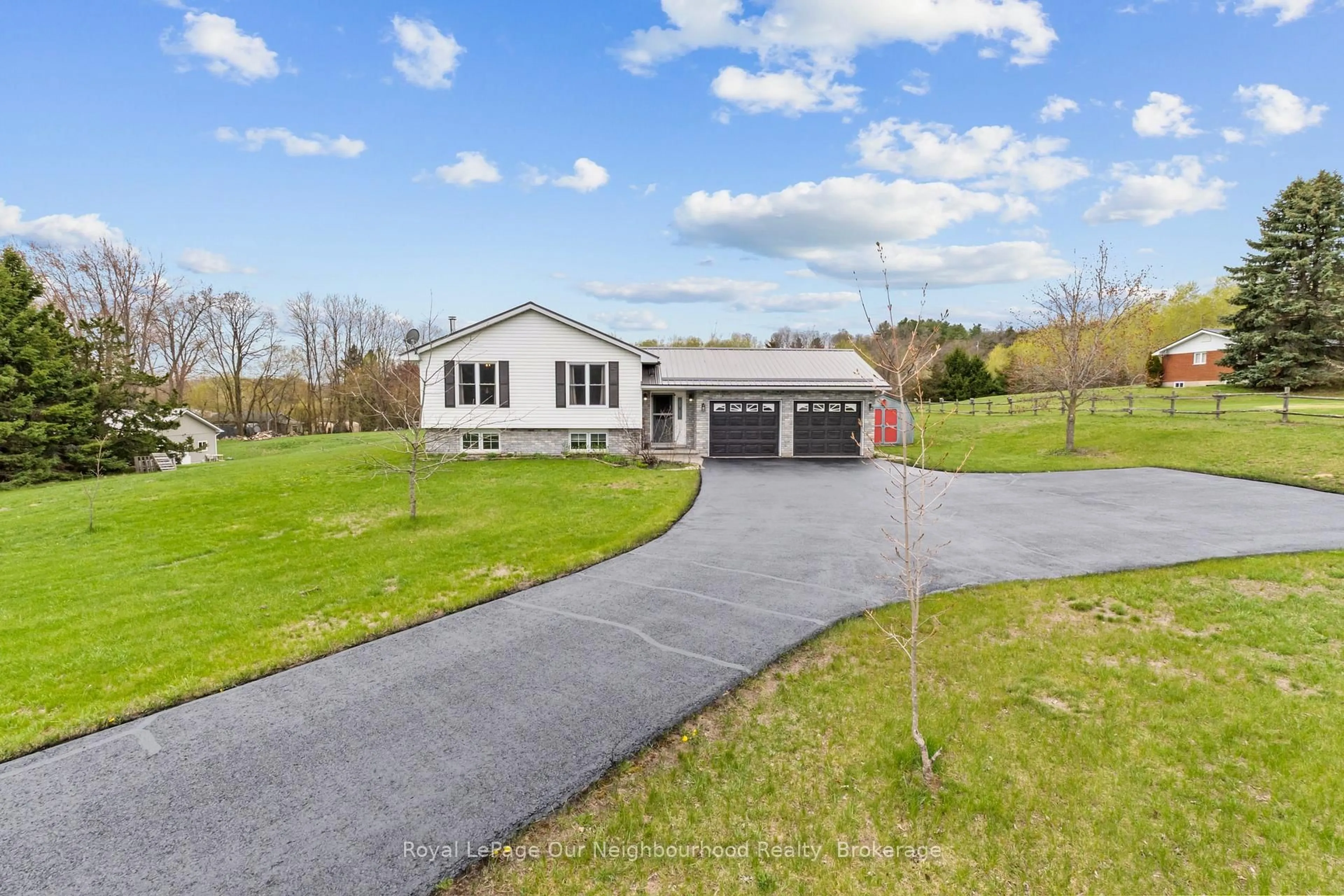 A pic from outside/outdoor area/front of a property/back of a property/a pic from drone, street for 23 Flying Club Rd, Hastings Ontario K0K 2C0
