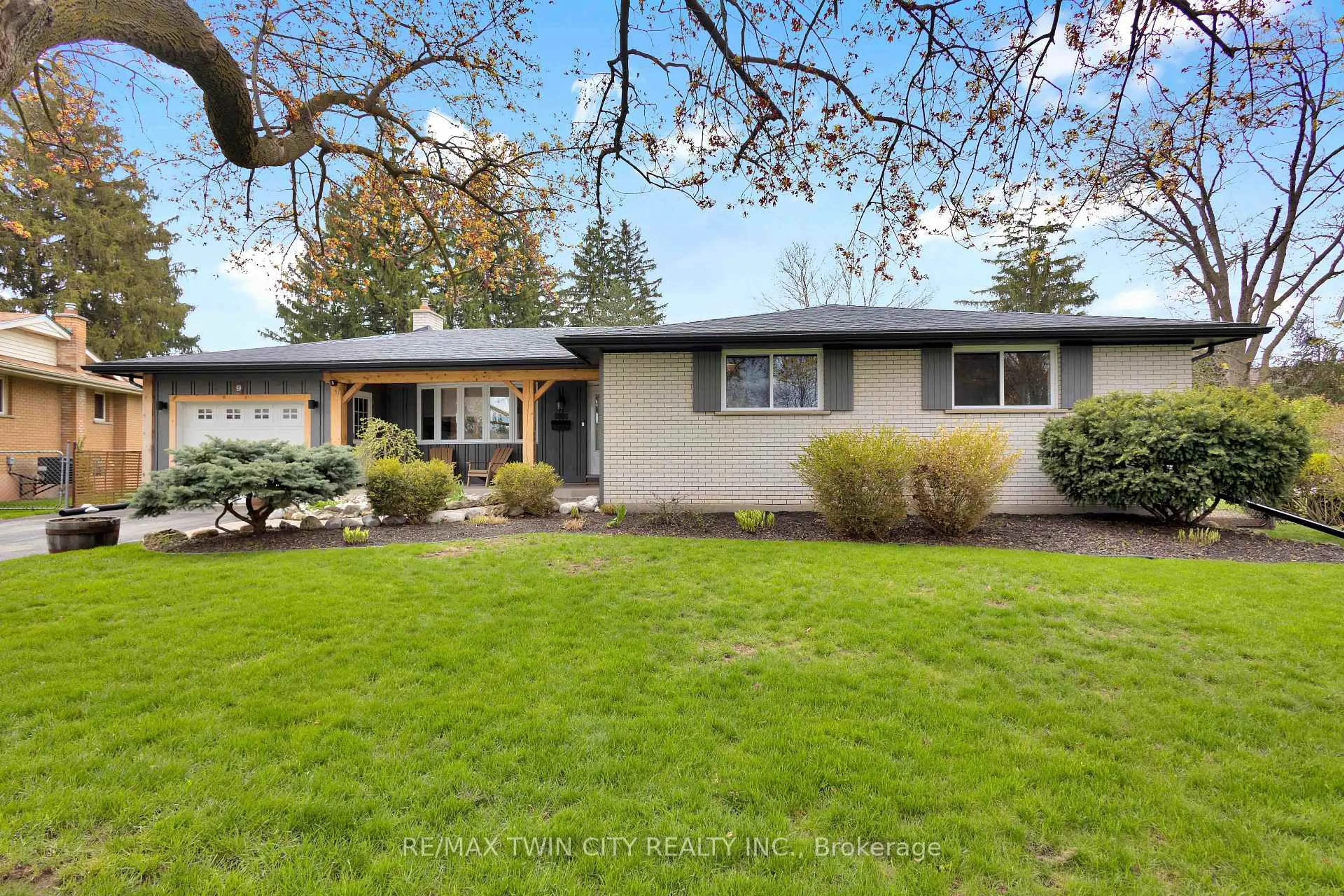 Home with vinyl exterior material, street for 9 Driftwood Dr, Brantford Ontario N3R 3K1