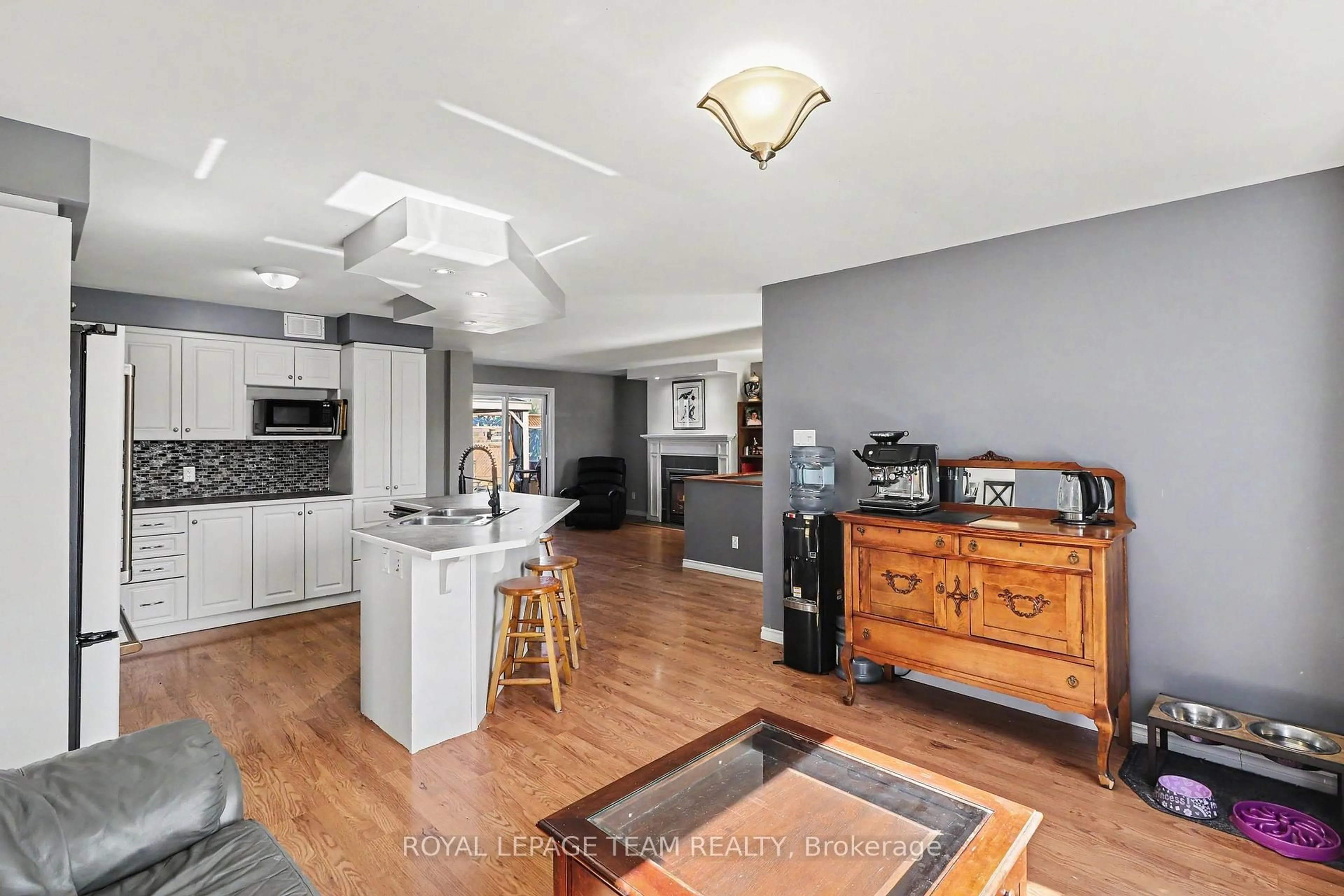 Open concept kitchen, unknown for 4038 Calbrent Way, Osgoode Ontario K0A 2W0