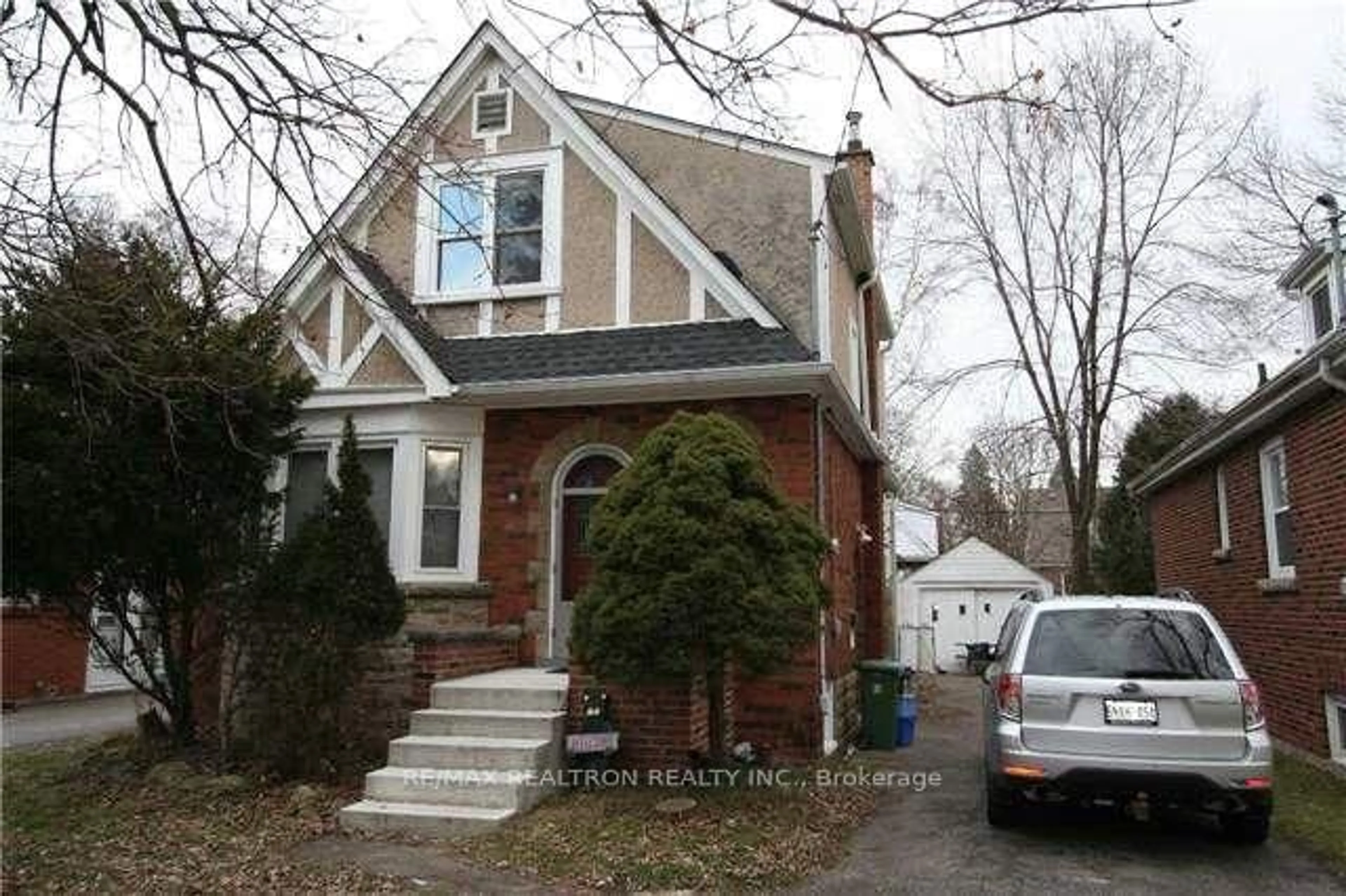 Home with brick exterior material, street for 28 Hollywood St, Hamilton Ontario L8S 3K6