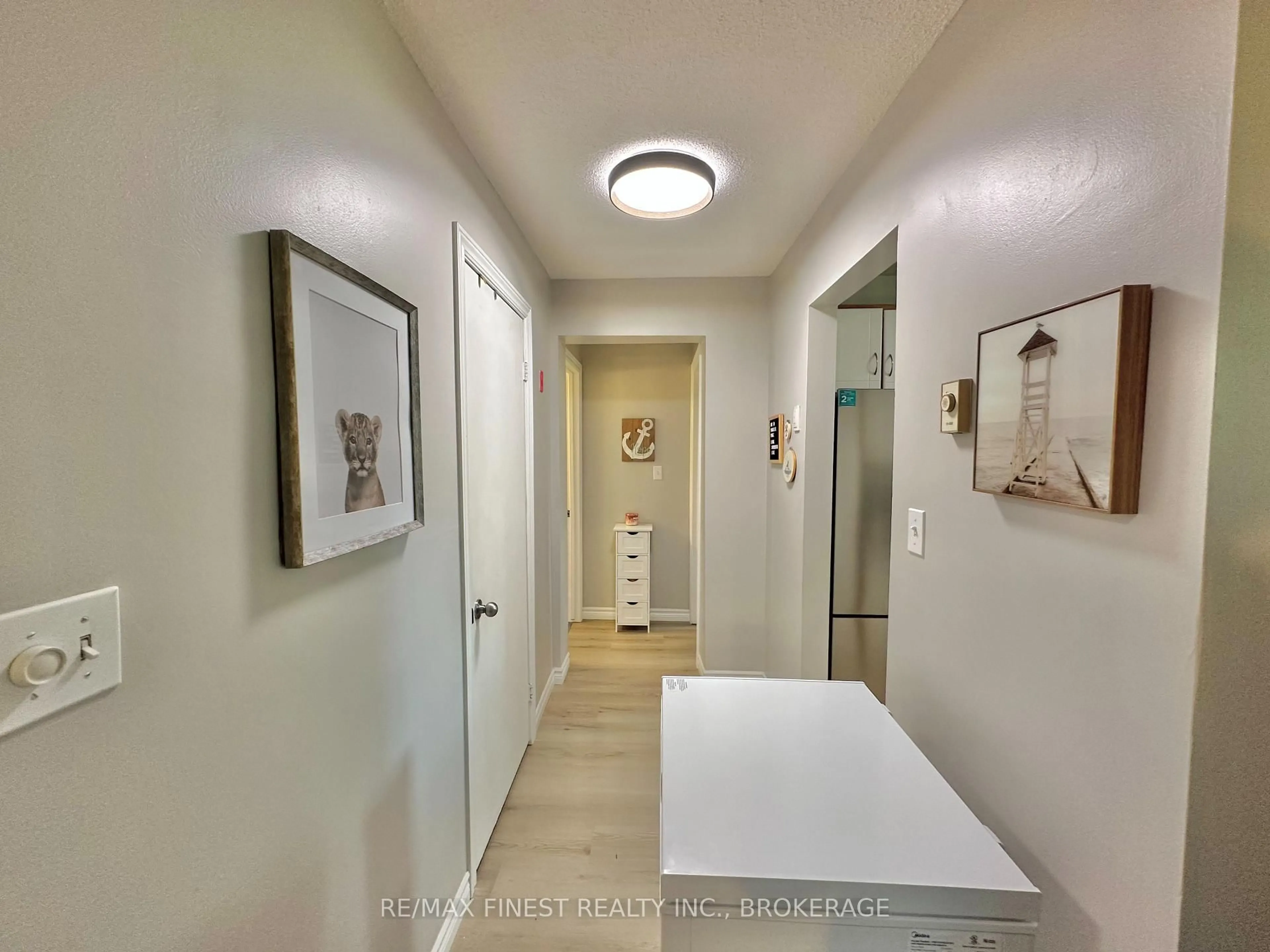 Indoor entryway for 835 Milford Dr #109, Kingston Ontario K7P 1A7