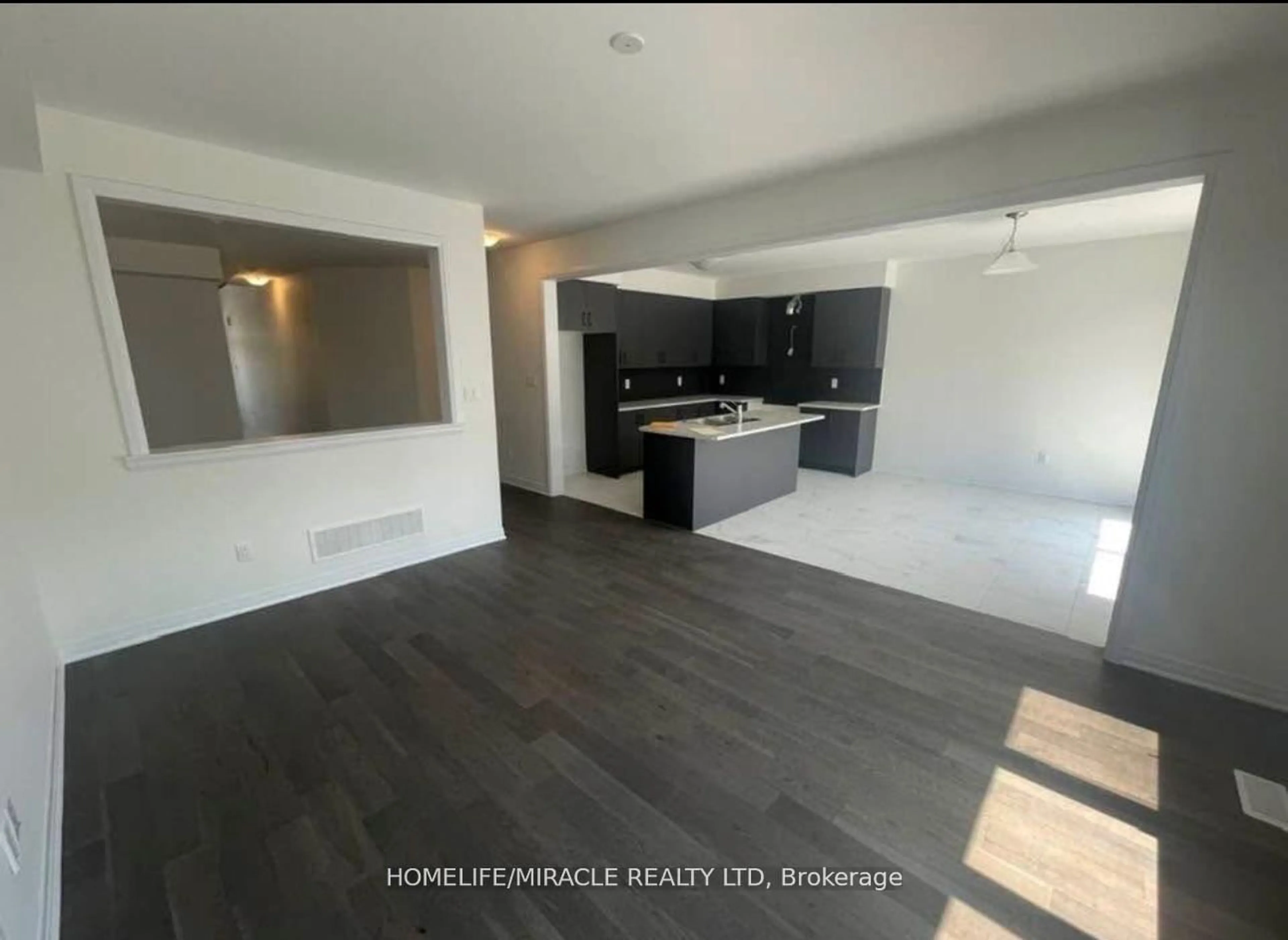 A pic of a room for 36 Port Cres, Welland Ontario L3B 0N2
