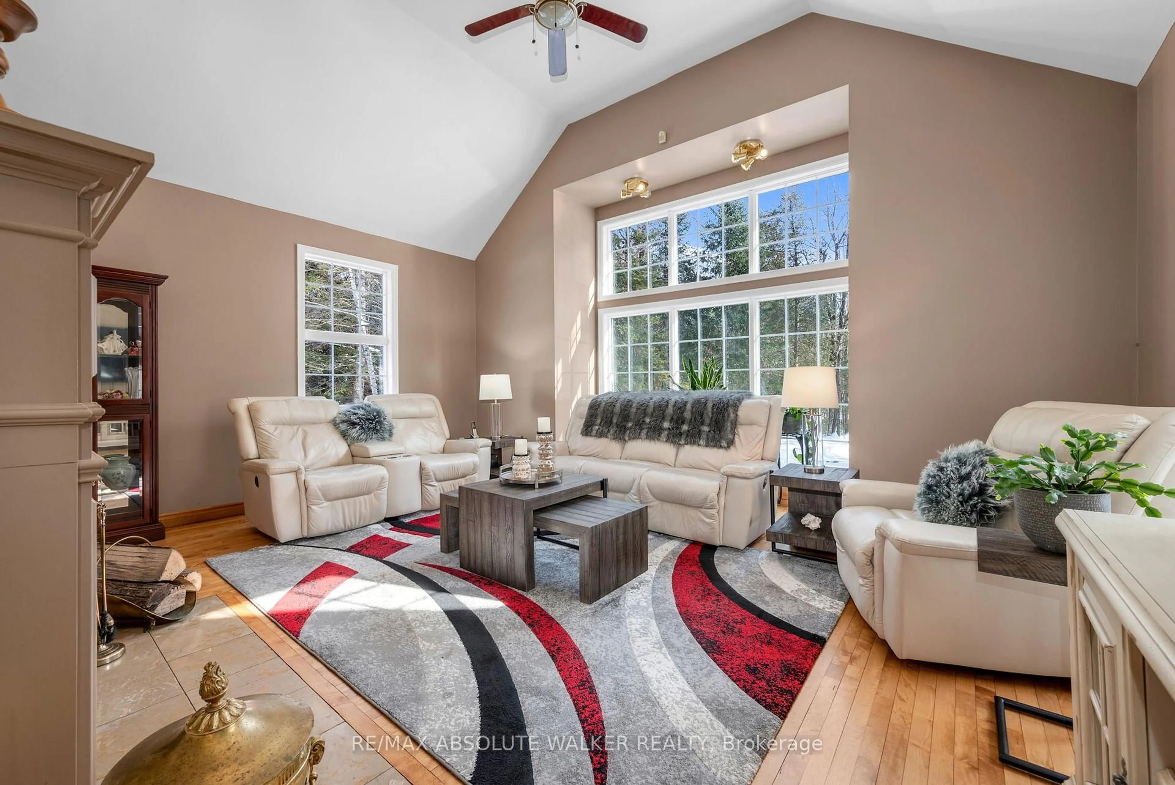 Living room with furniture, unknown for 7681 Settler's Way, North Gower Ontario K0A 2T0