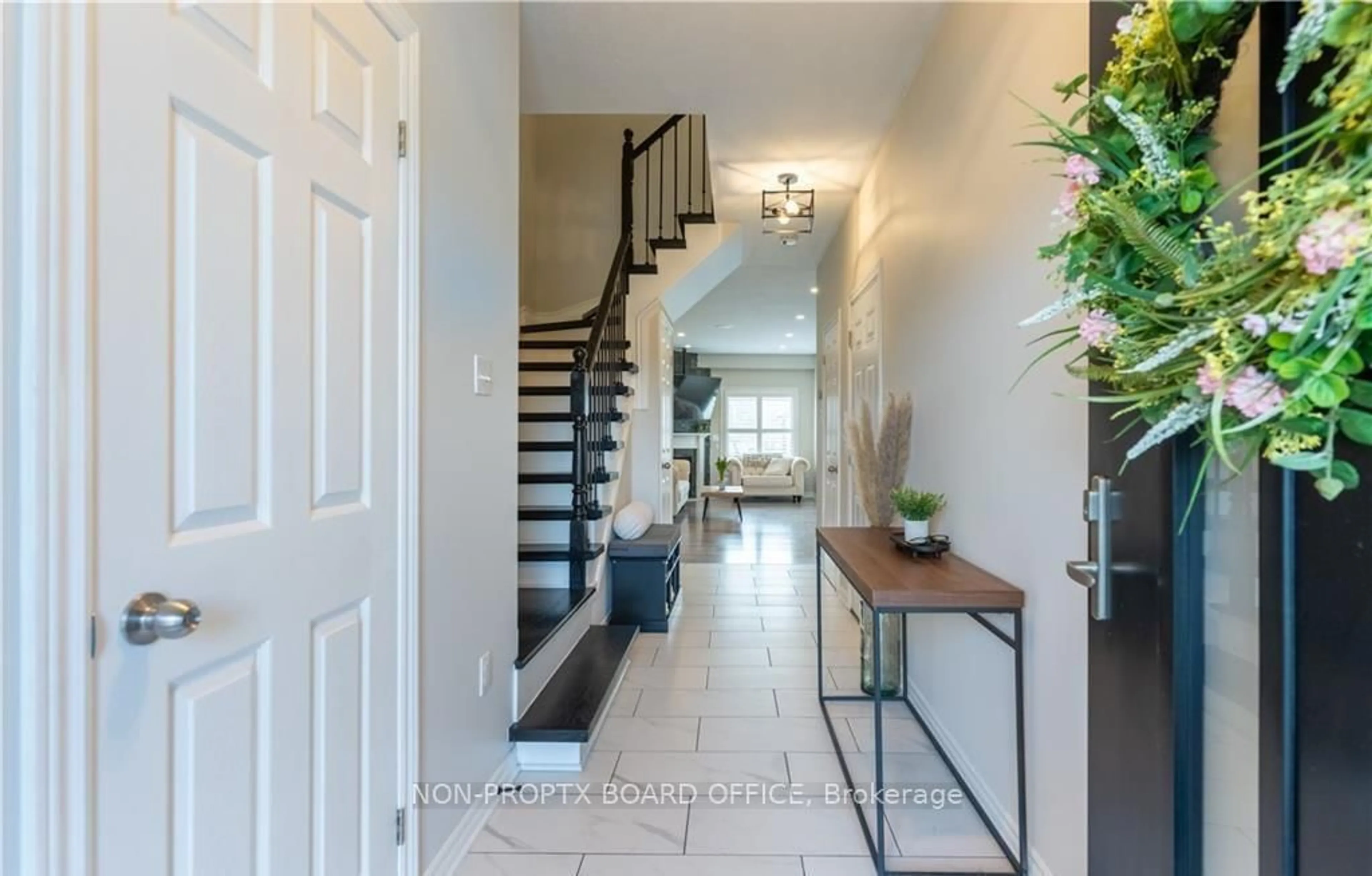 Indoor entryway for 247 Southbrook Dr, Hamilton Ontario L0R 1C0