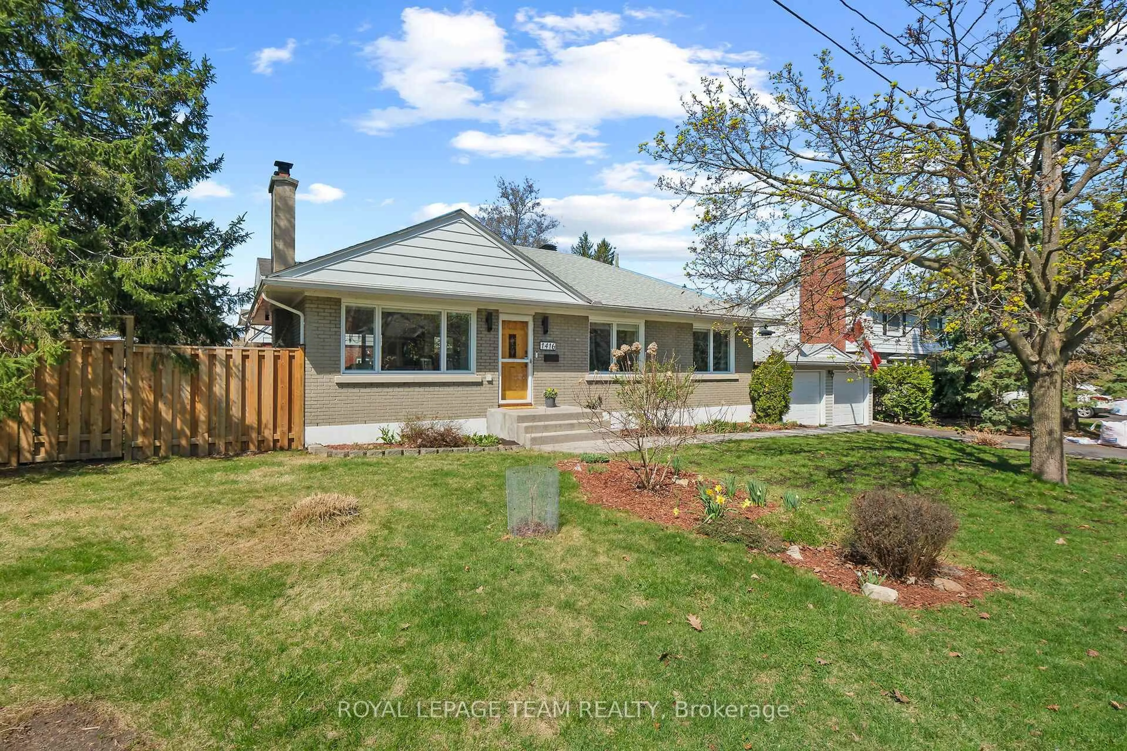 Unknown for 1416 Cavendish Rd, Ottawa Ontario K1H 6C2