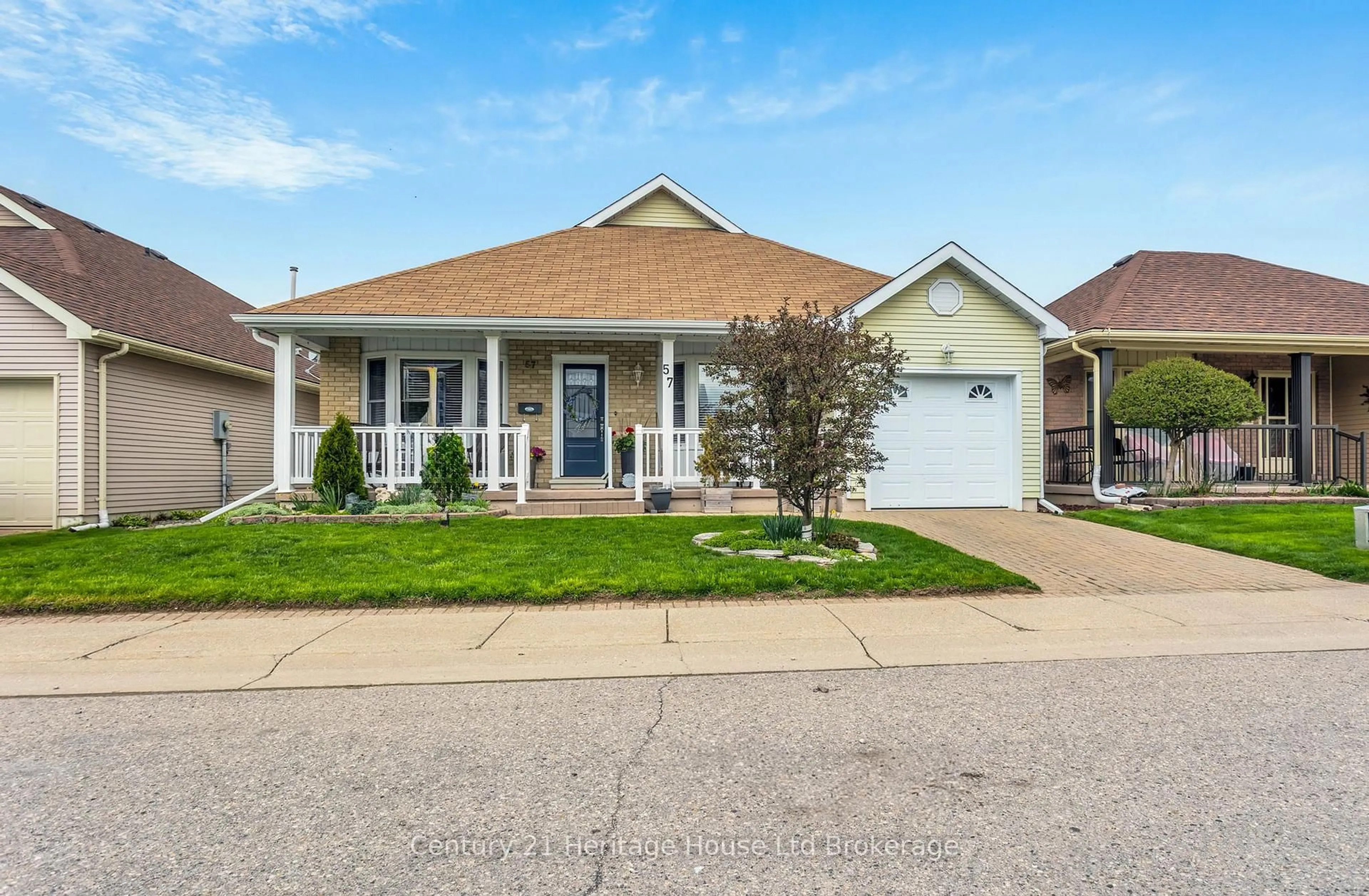 Home with vinyl exterior material, street for 57 Edwin Cres, Tillsonburg Ontario N4G 5H6