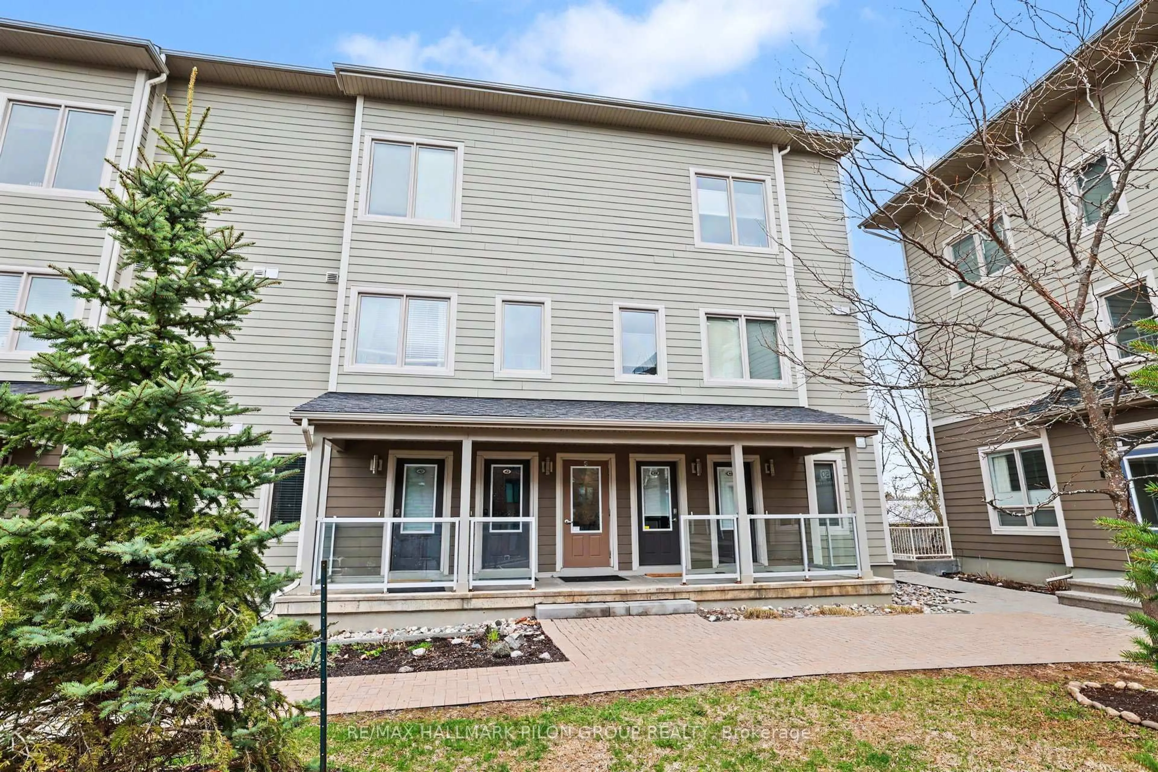 Unknown for 44 Meach Private, Stittsville Ontario K2S 0T8