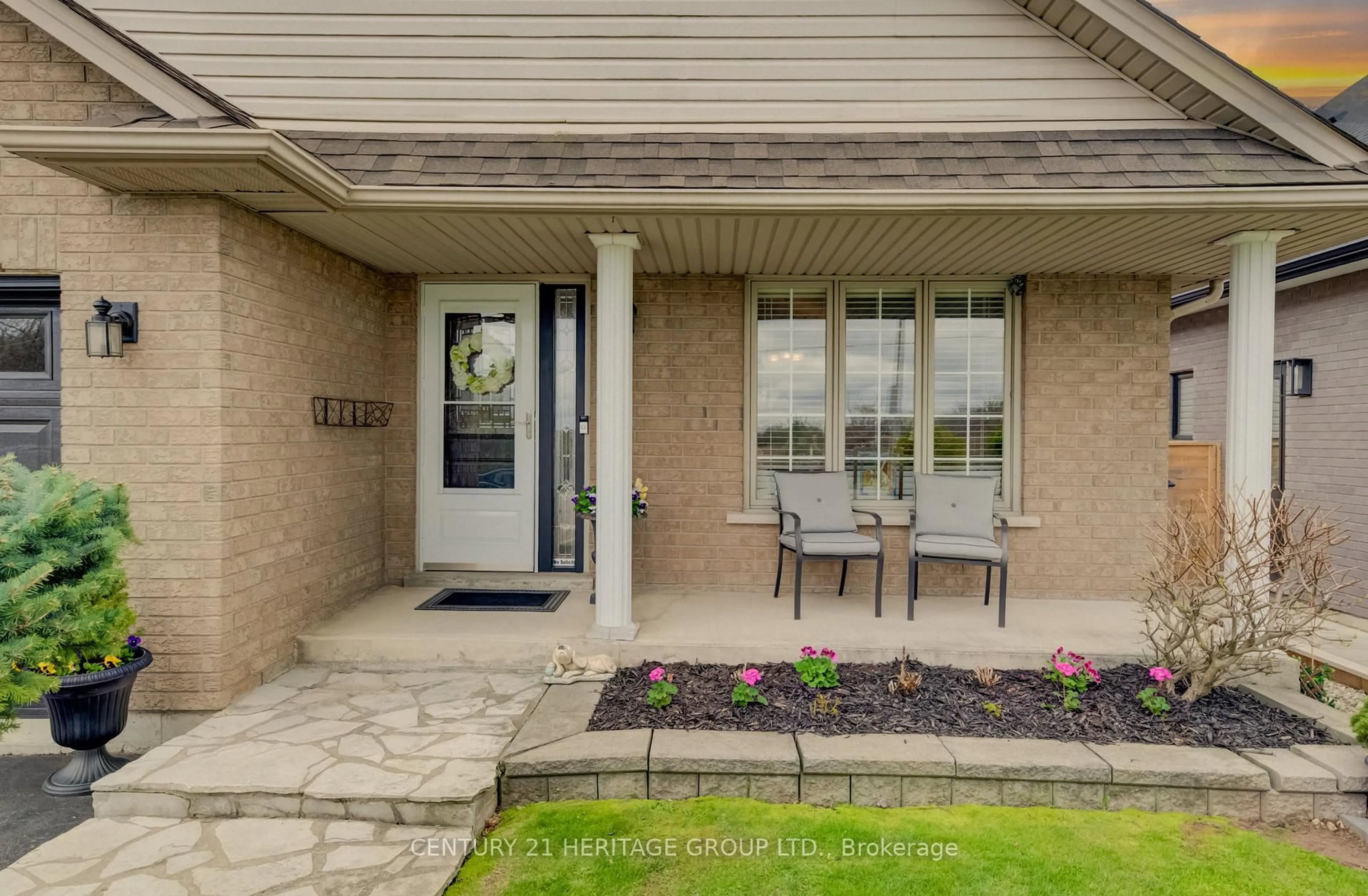 Unknown for 546 Jerseyville Rd, Hamilton Ontario L9G 3L5