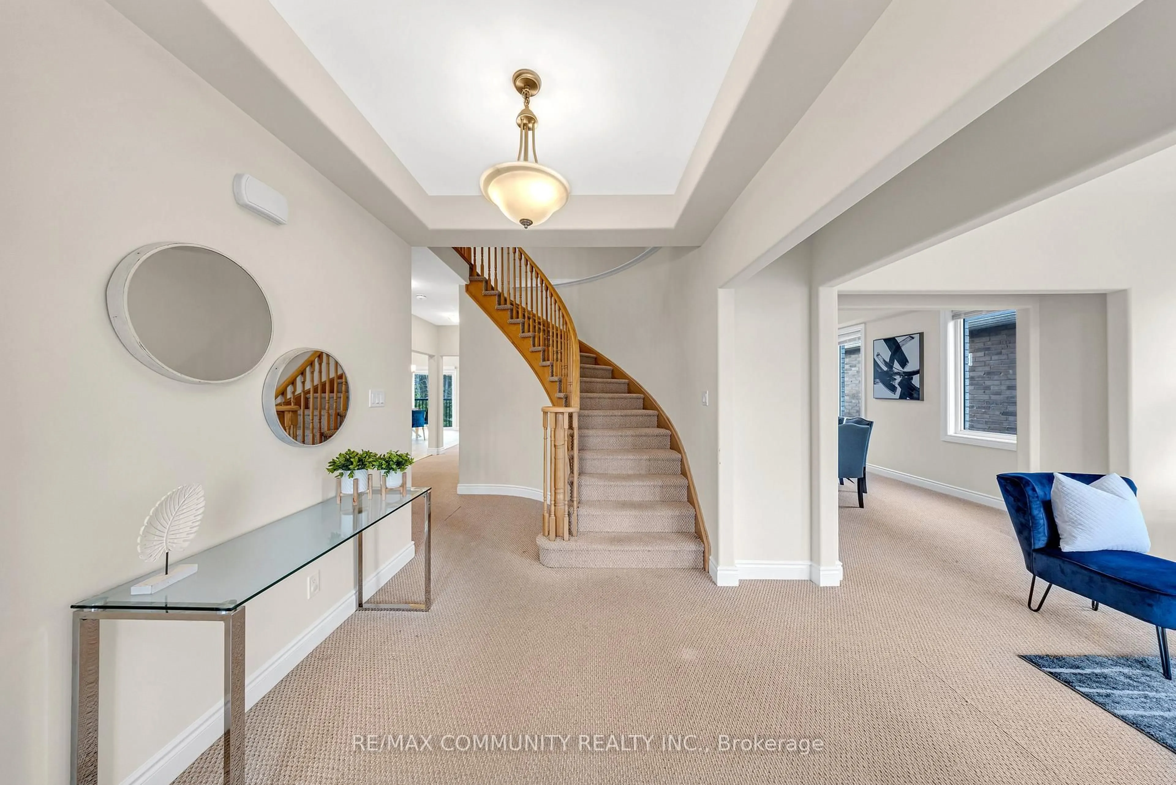 Indoor foyer for 78 Alcorn Dr, Kawartha Lakes Ontario K9V 0M8