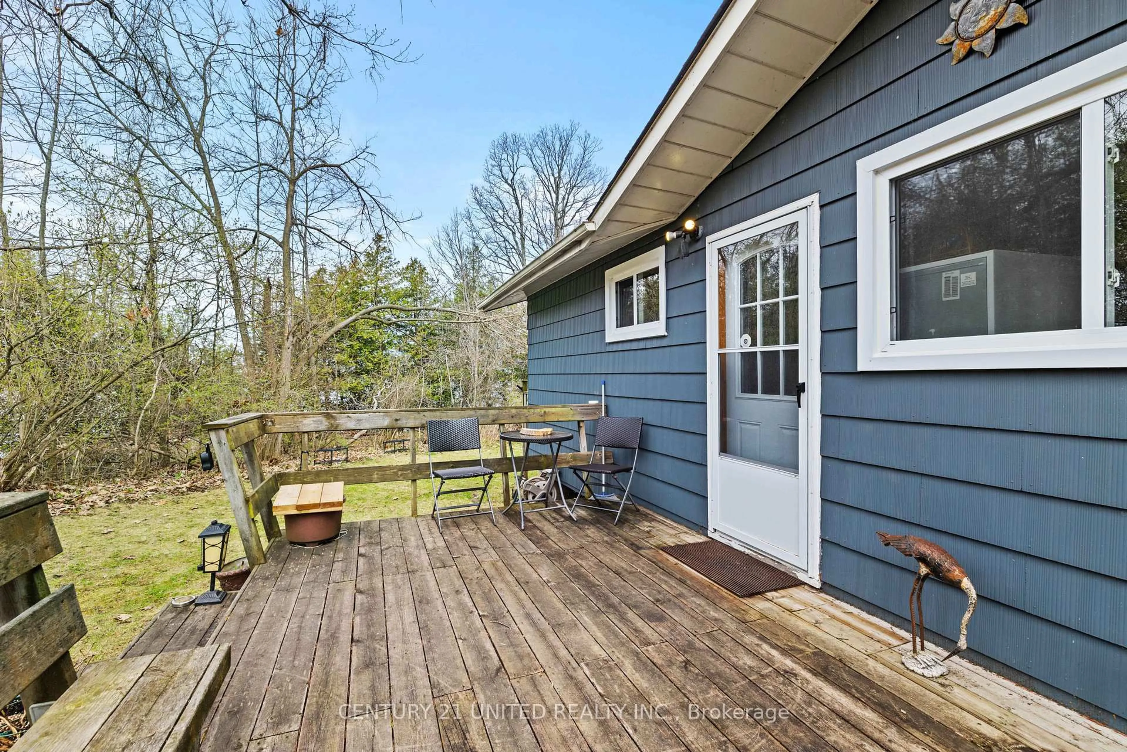 Patio, water/lake/river/ocean view for 422 Island View Rd #10, Alnwick/Haldimand Ontario K0K 2X0