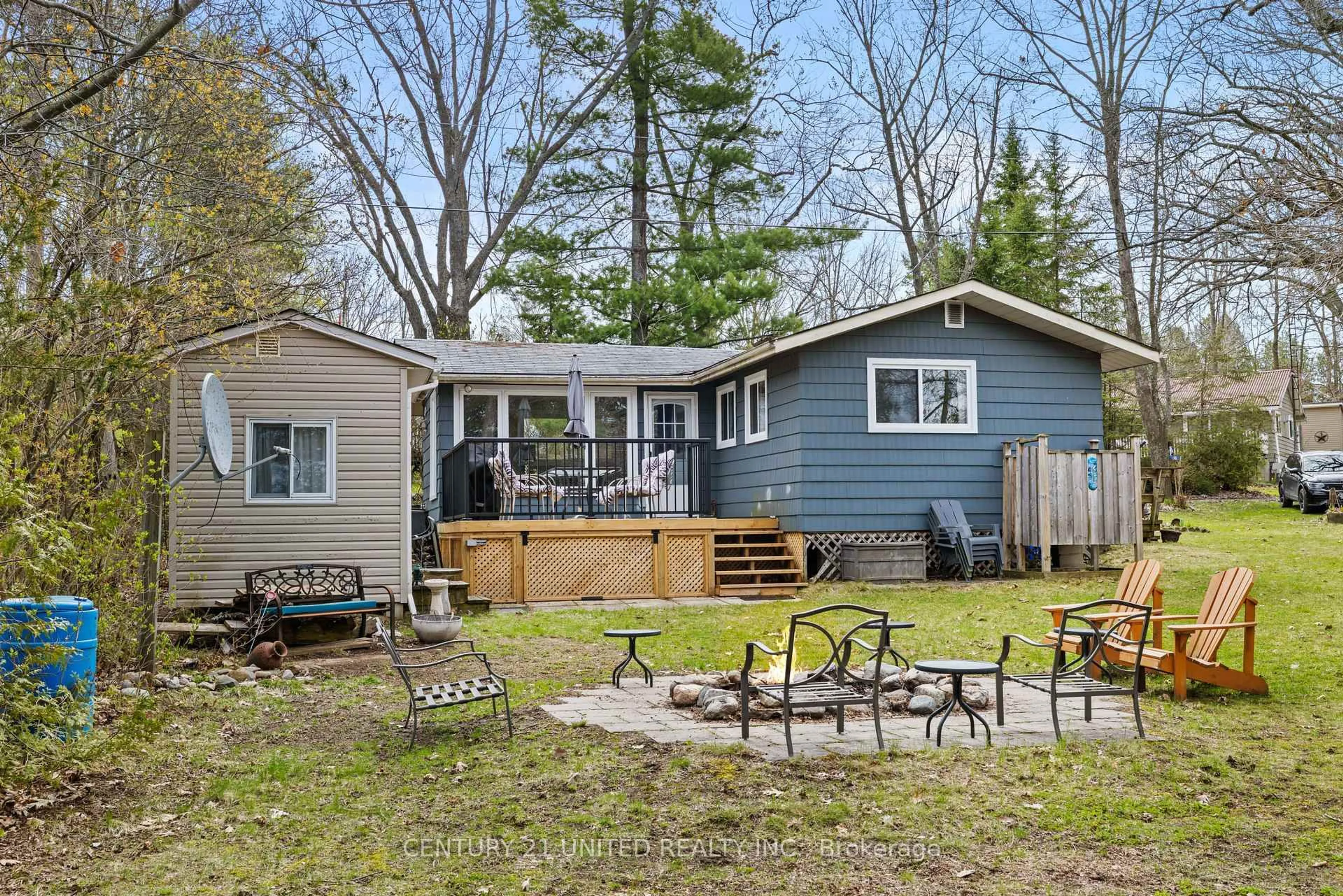 Patio, water/lake/river/ocean view for 422 Island View Rd #10, Alnwick/Haldimand Ontario K0K 2X0