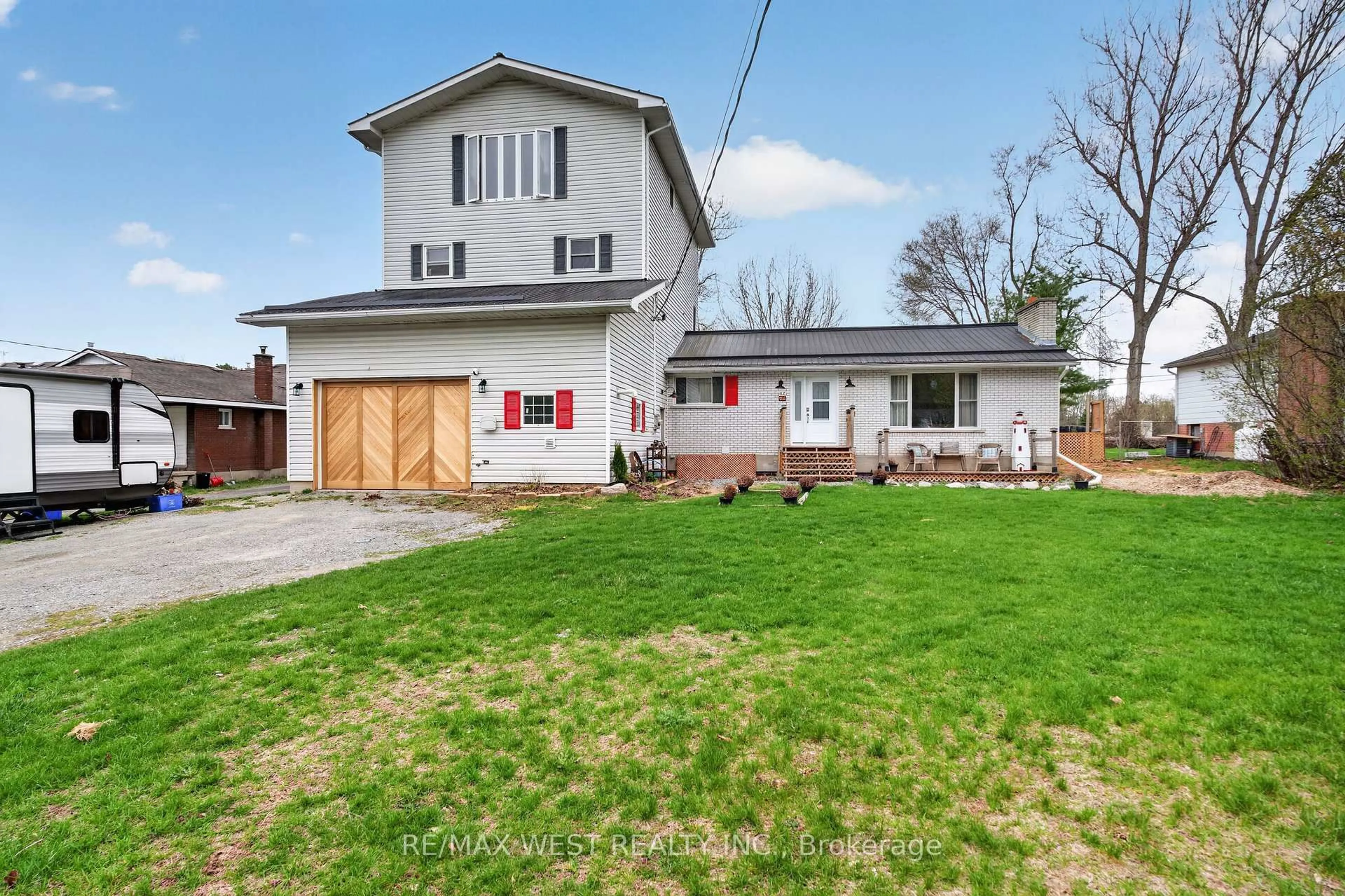 Unknown for 5571 Perth Road Cres, Perth Road Ontario K0H 2L0