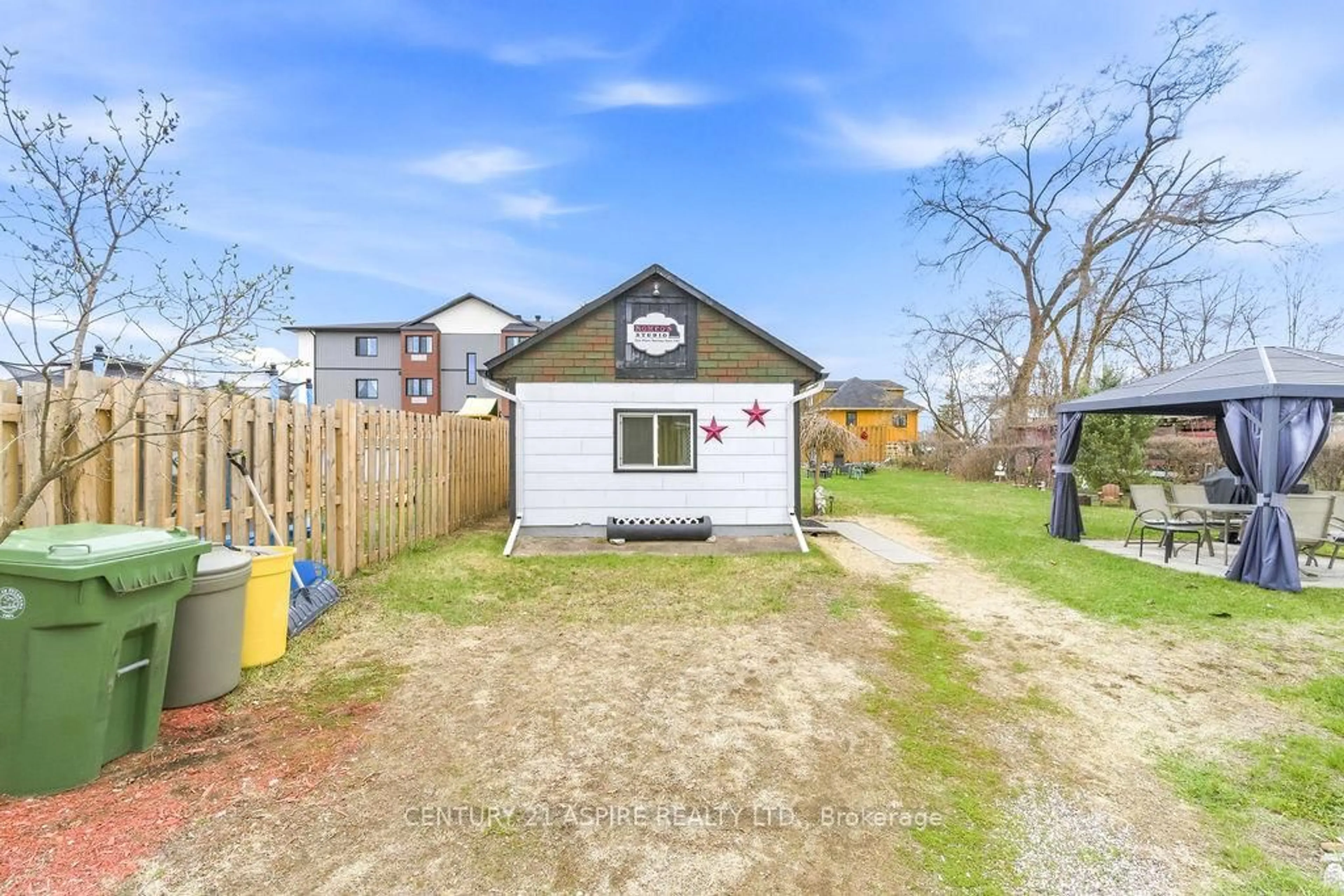Shed for 14 Wilbert St, Petawawa Ontario K8H 2C6