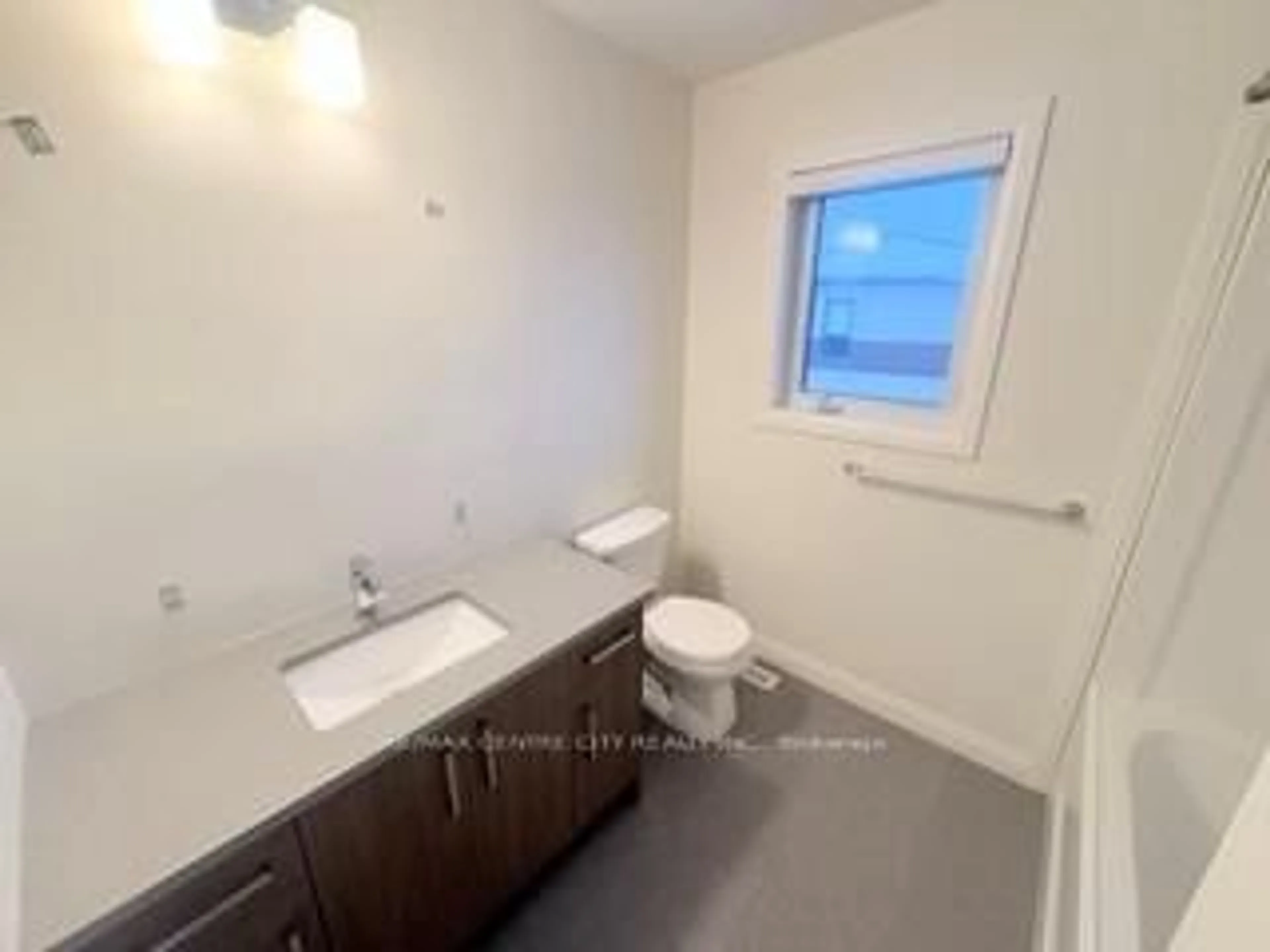 A pic of a room for 3260 Singleton Ave #22, London South Ontario N6L 0E7