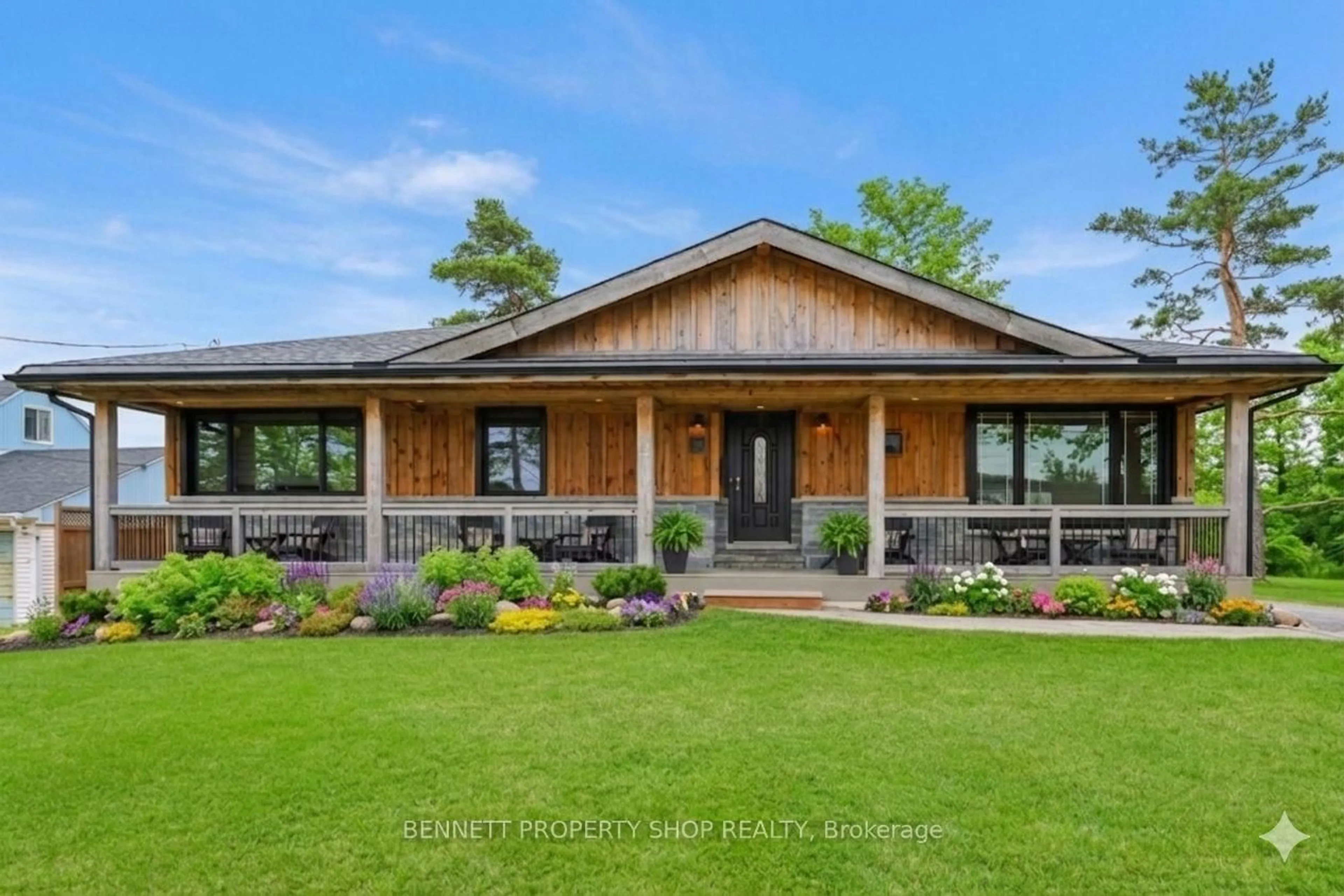 Home with brick exterior material, unknown for 1202 Carp Rd, Ottawa Ontario K2S 1B9