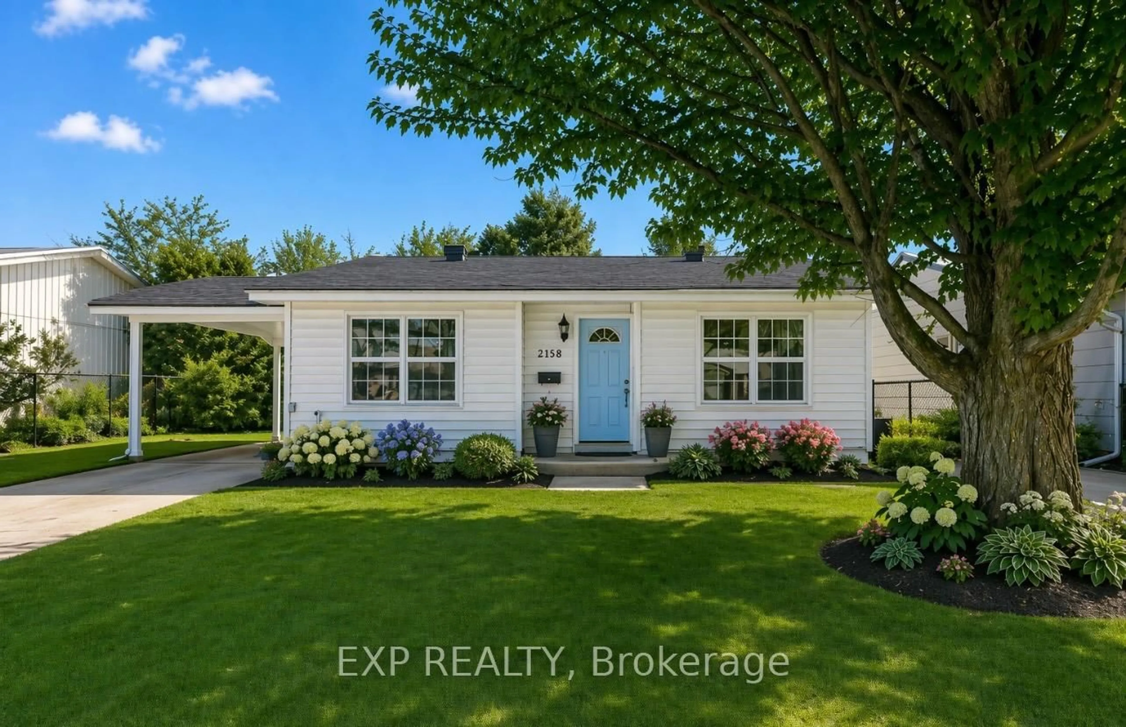 Unknown for 2158 Fillmore Cres, Ottawa Ontario K1J 6A4
