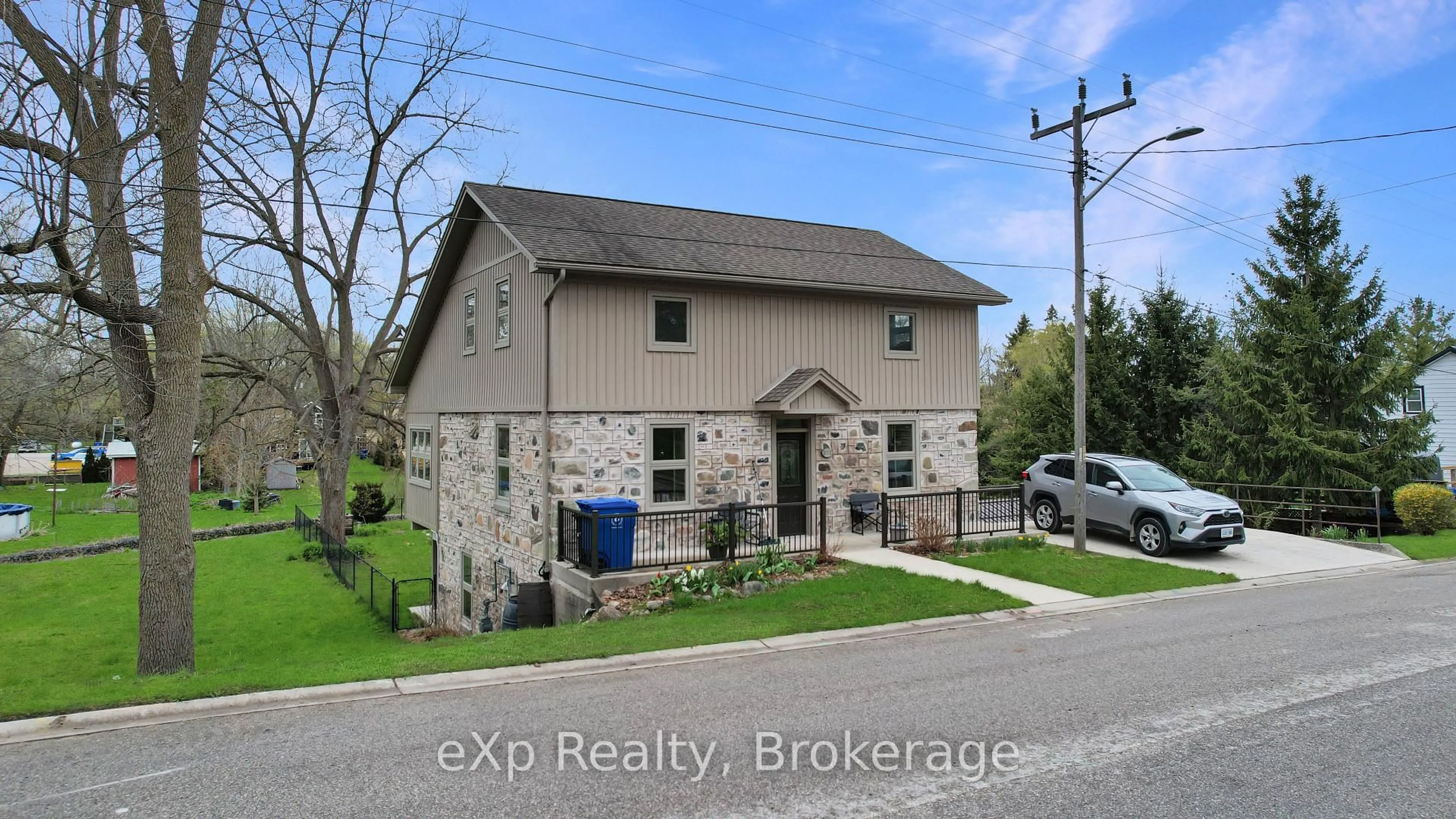 A pic from outside/outdoor area/front of a property/back of a property/a pic from drone, street for 372 Adam St, West Grey Ontario N0G 2M0