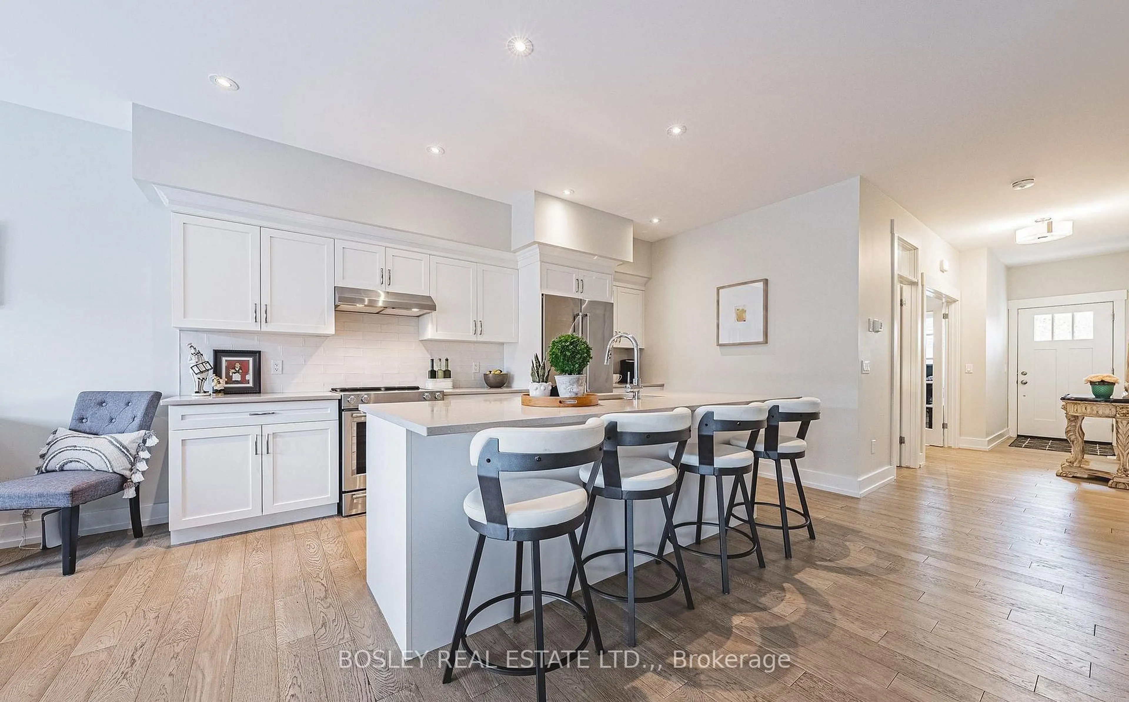 Open concept kitchen, unknown for 3573 Dominion Rd #2, Fort Erie Ontario L0S 1N0