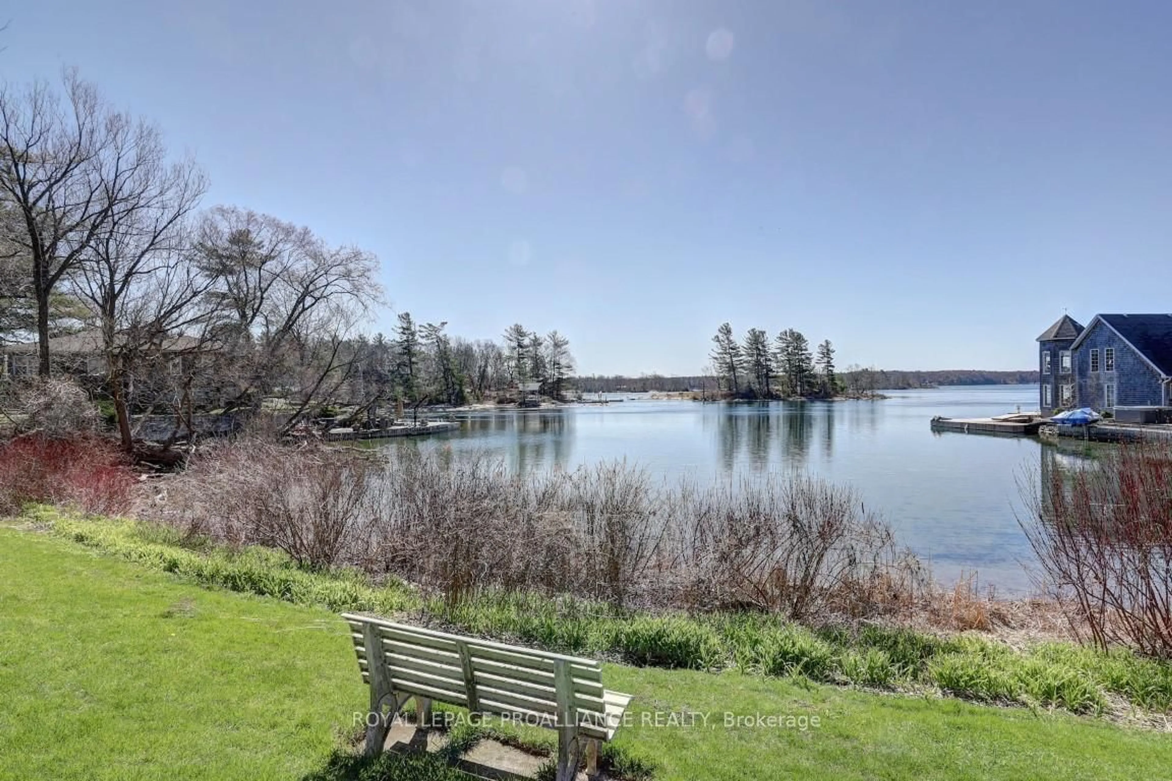 Patio, water/lake/river/ocean view for 39 Country Club Pl, Brockville Ontario K6V 6T8