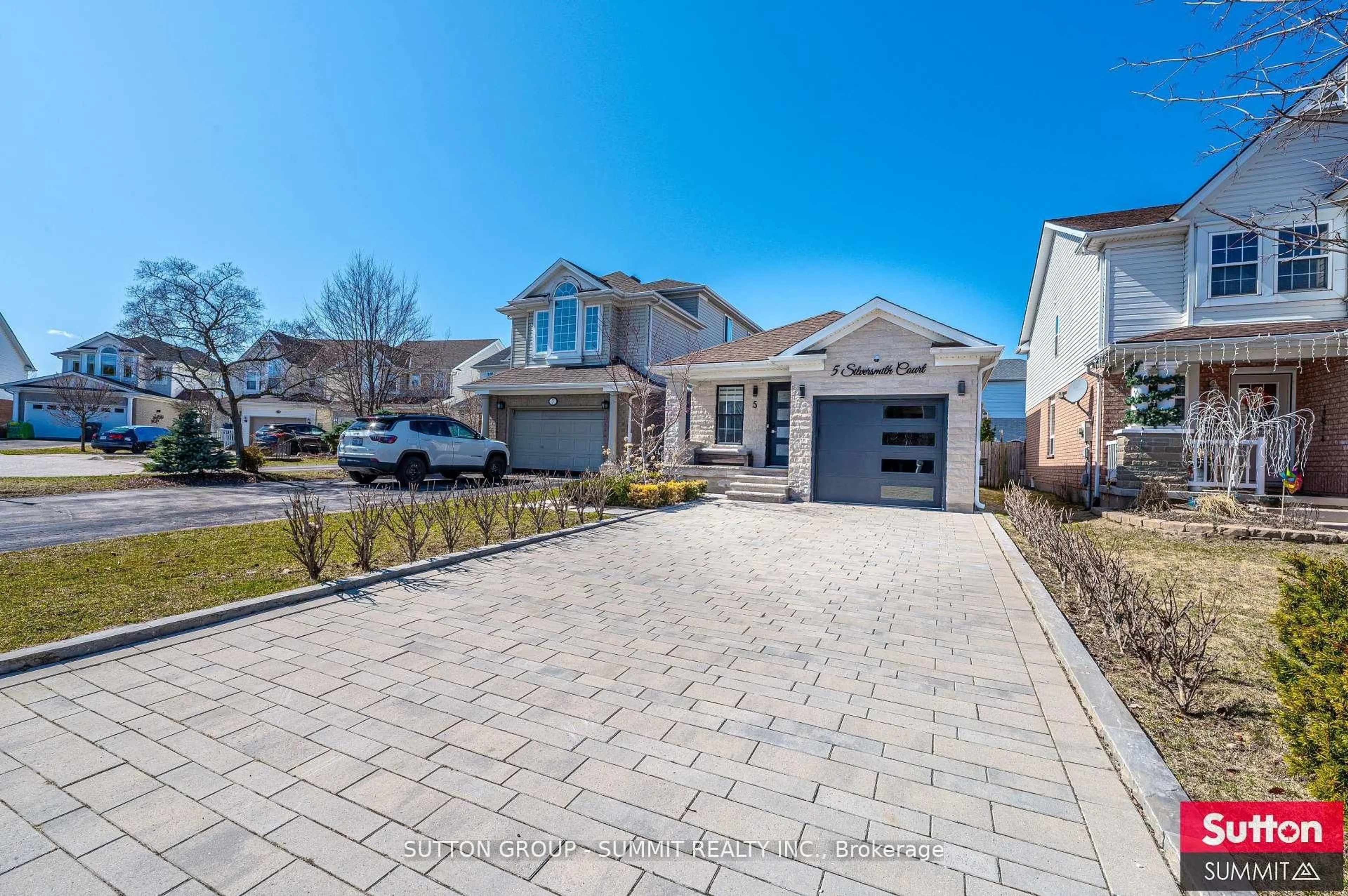 Home with brick exterior material, street for 5 Silversmith Crt, Guelph Ontario N1G 5C1