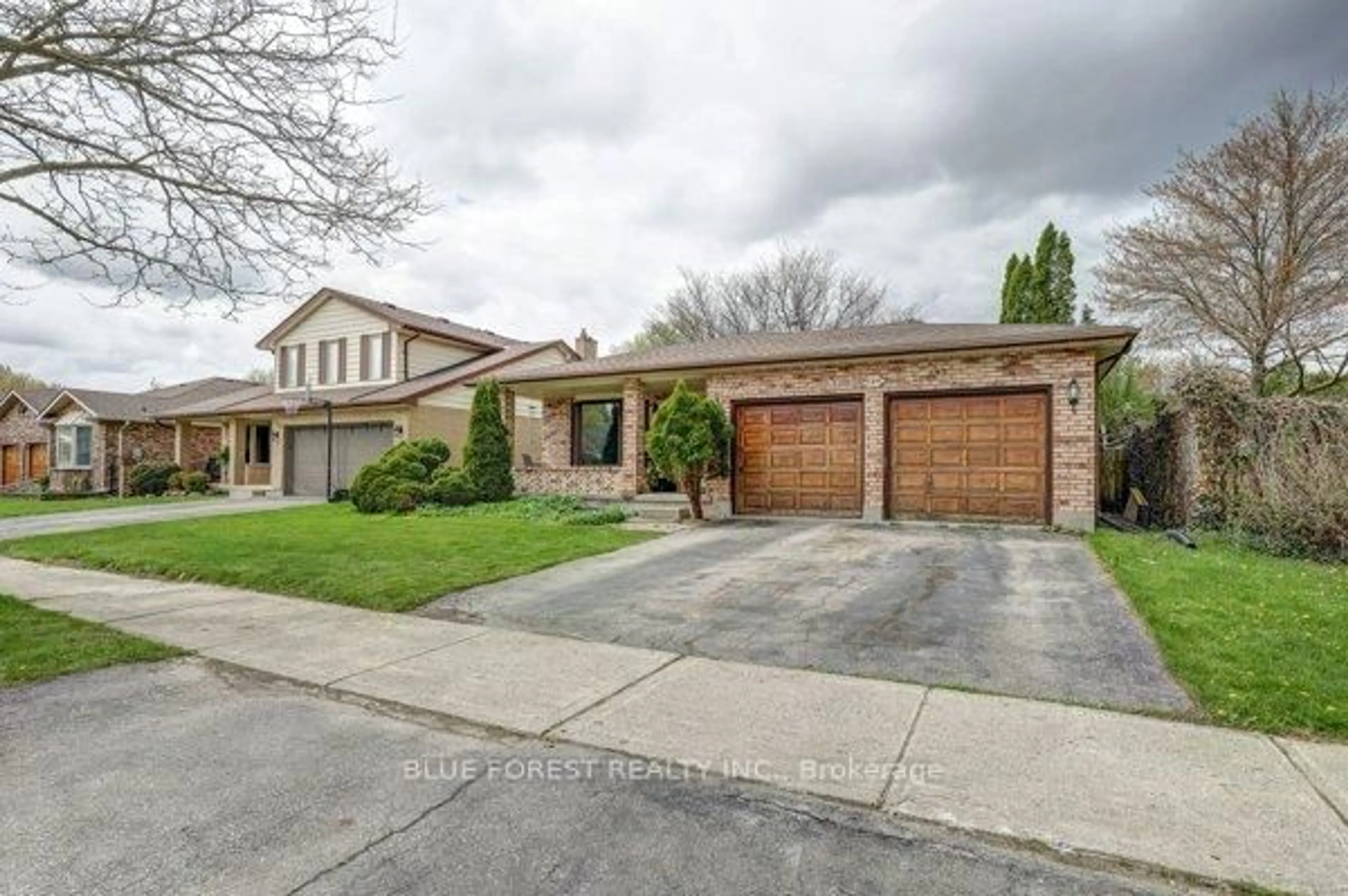 Home with brick exterior material, street for 224 Conway Dr, London South Ontario N6E 3J5