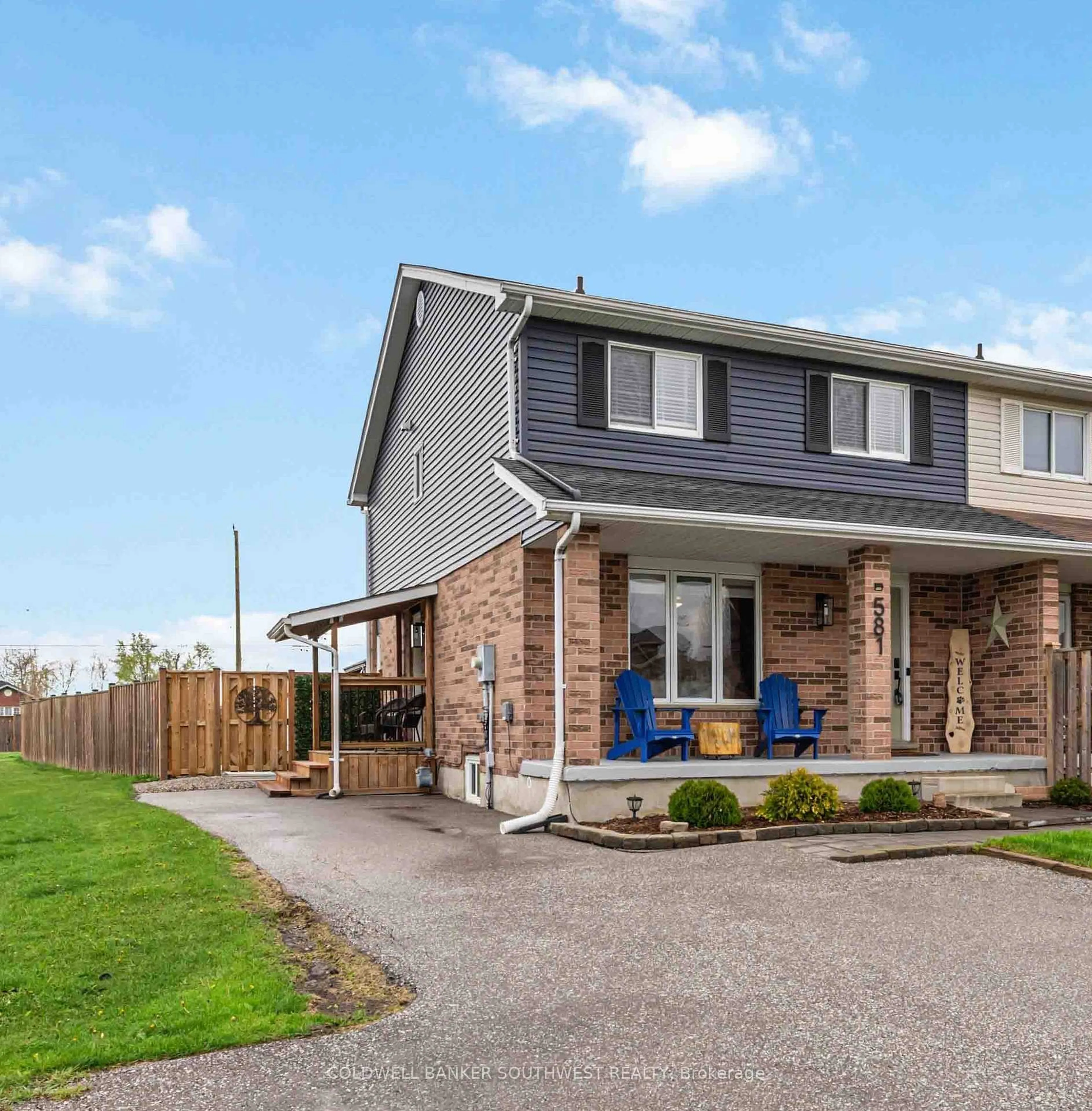 Home with brick exterior material, street for 581 Scenic Dr, Warwick Ontario N0M 2S0