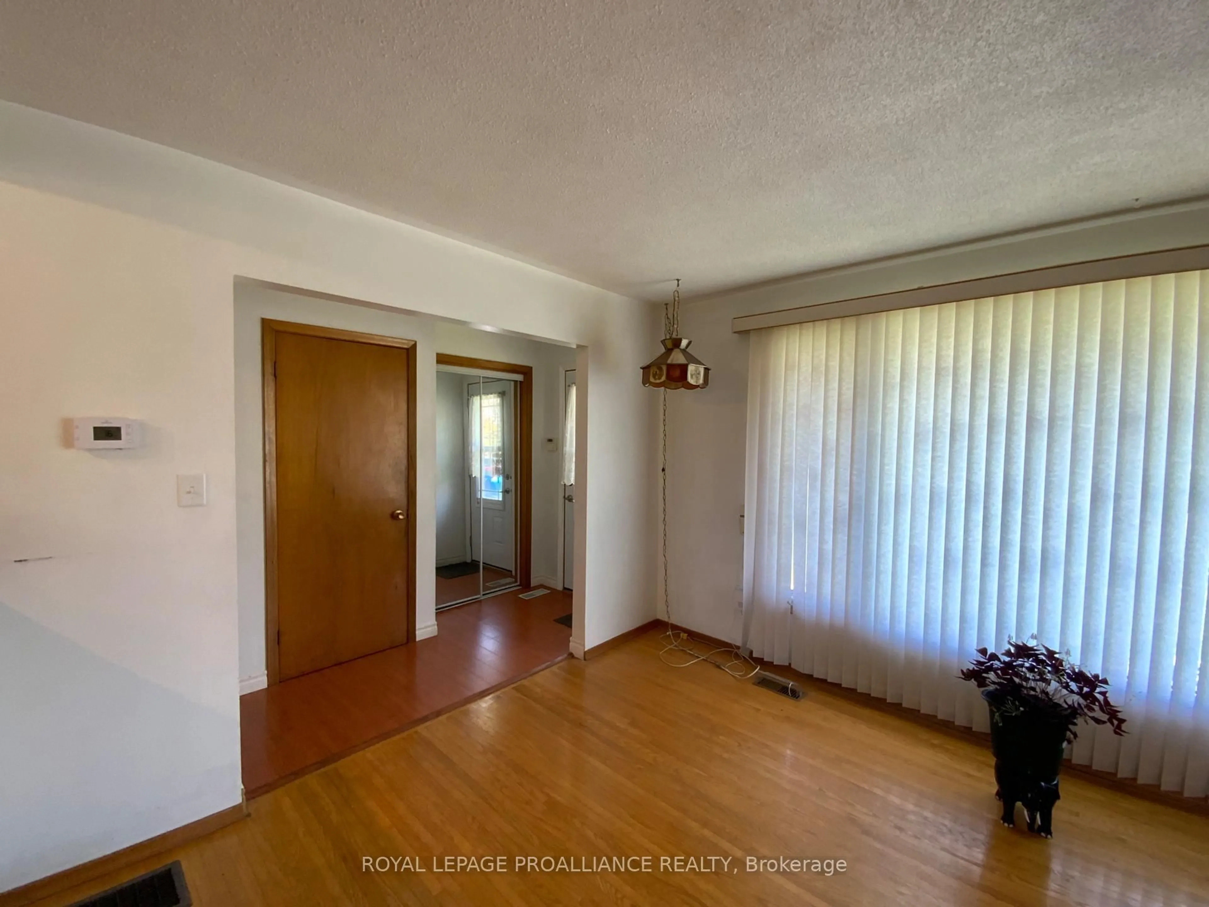 A pic of a room for 55 Village Dr, Belleville Ontario K8P 4K2