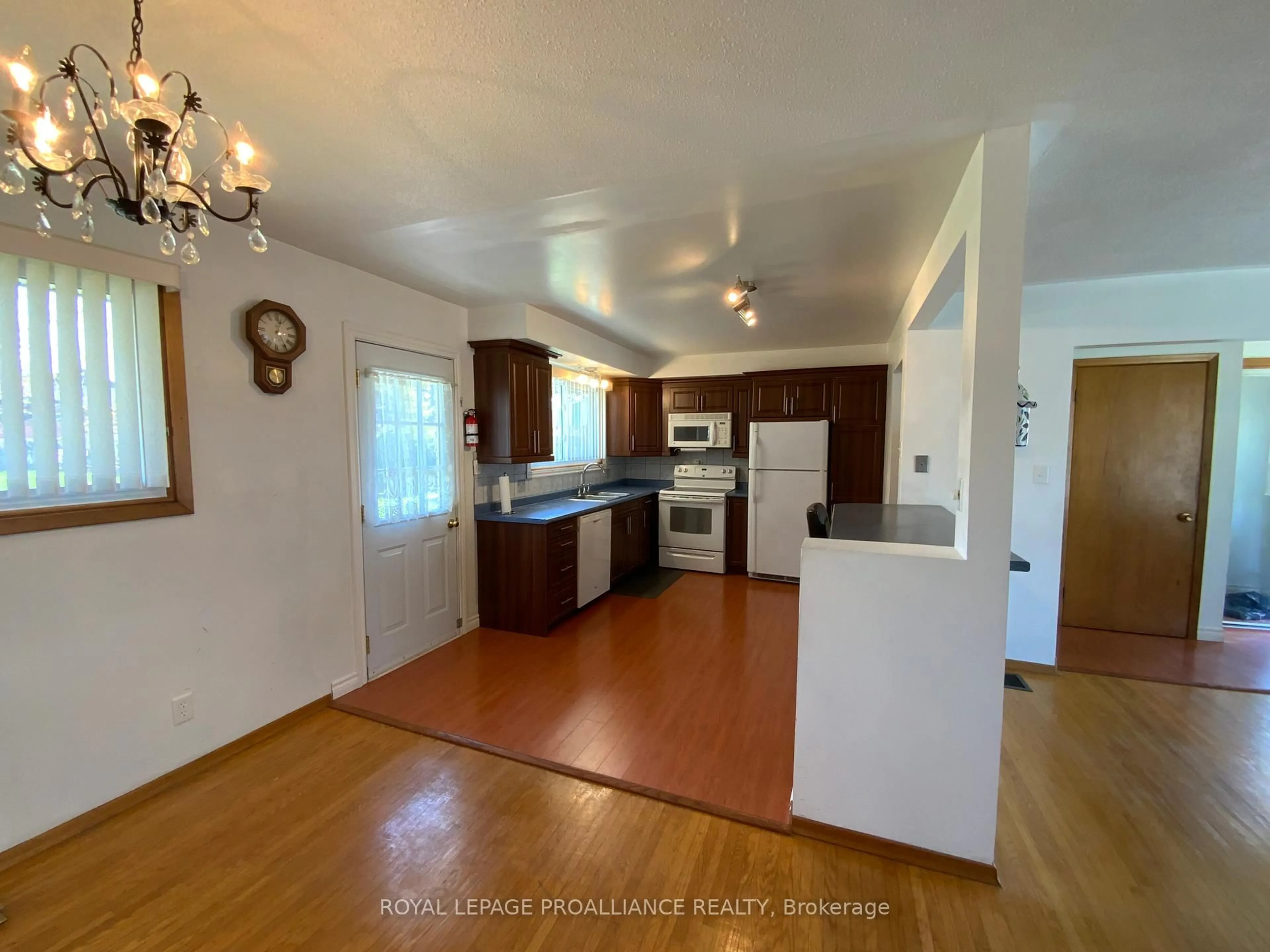 Unknown for 55 Village Dr, Belleville Ontario K8P 4K2
