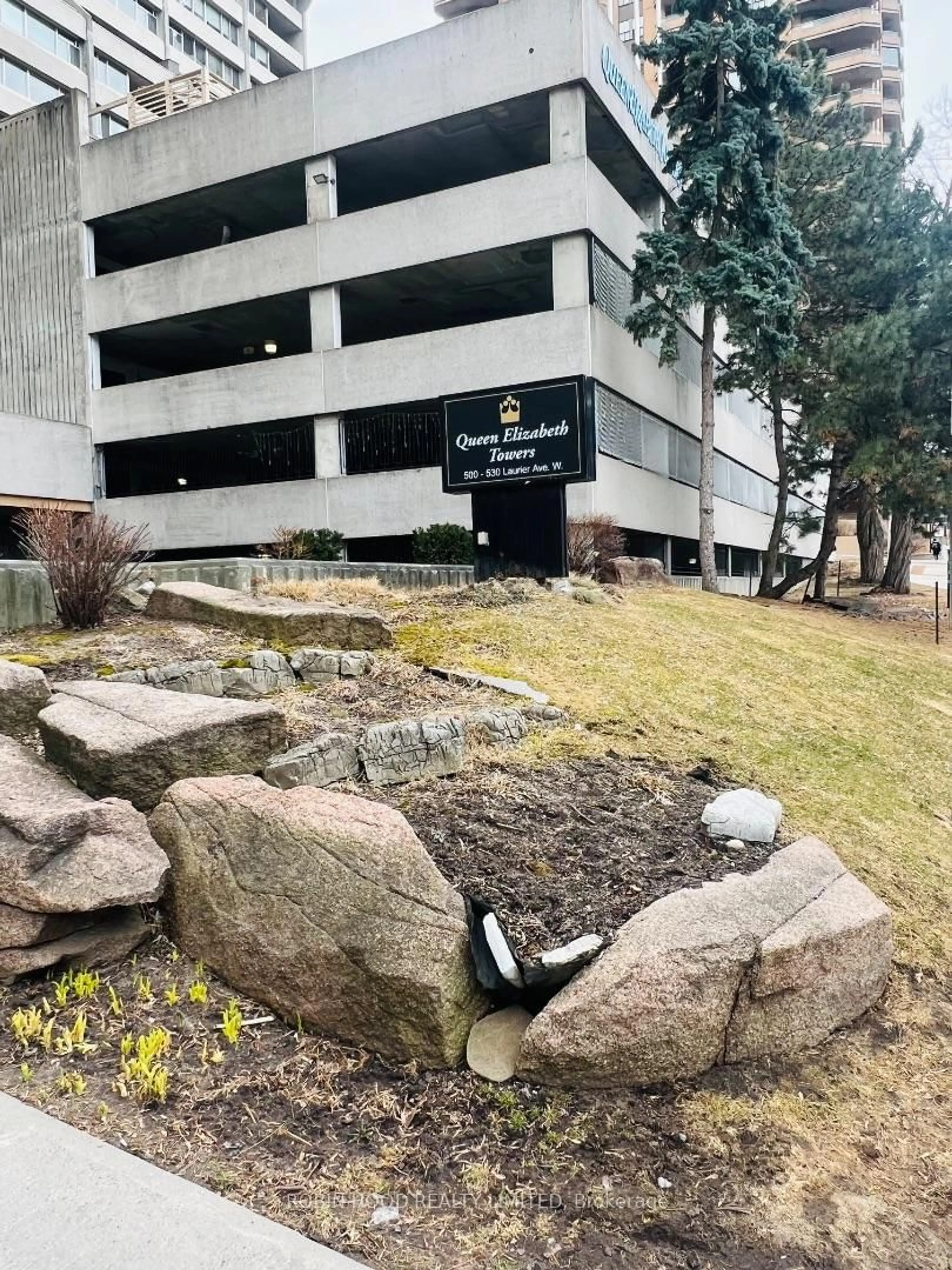 Unknown for 530 Laurier Ave #910, Ottawa Ontario K1R 7T1
