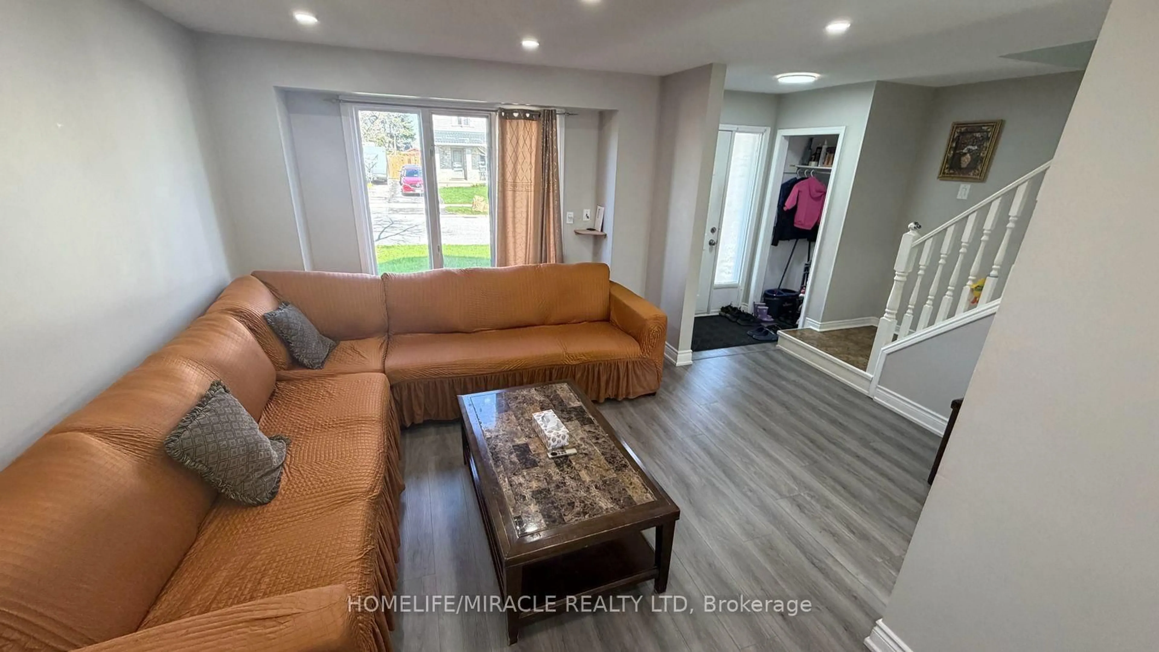 Living room with furniture, unknown for 14 Moreau Cres, London East Ontario N5V 4S6