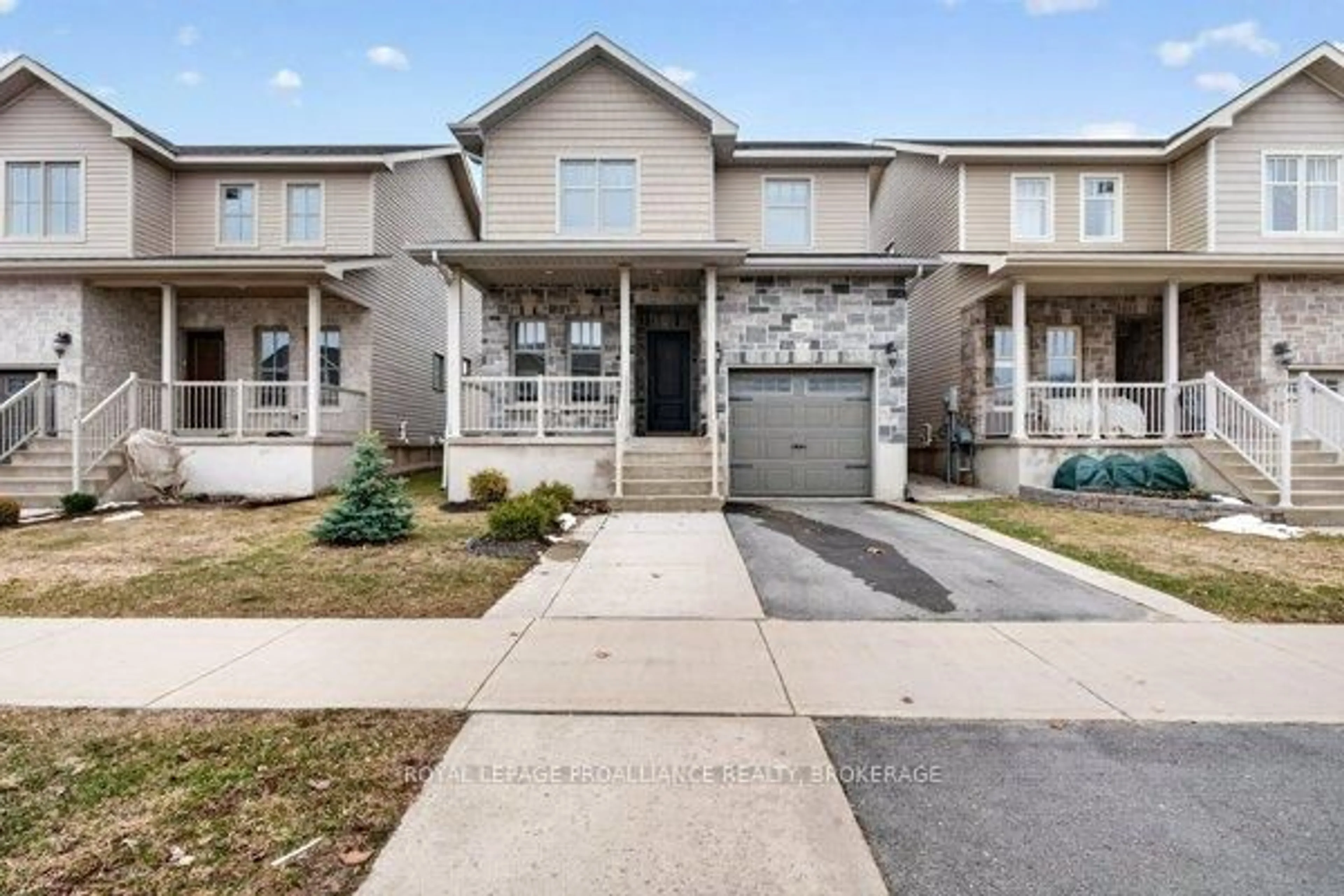 Home with brick exterior material, street for 1271 Atkinson St, Kingston Ontario K7P 0E3