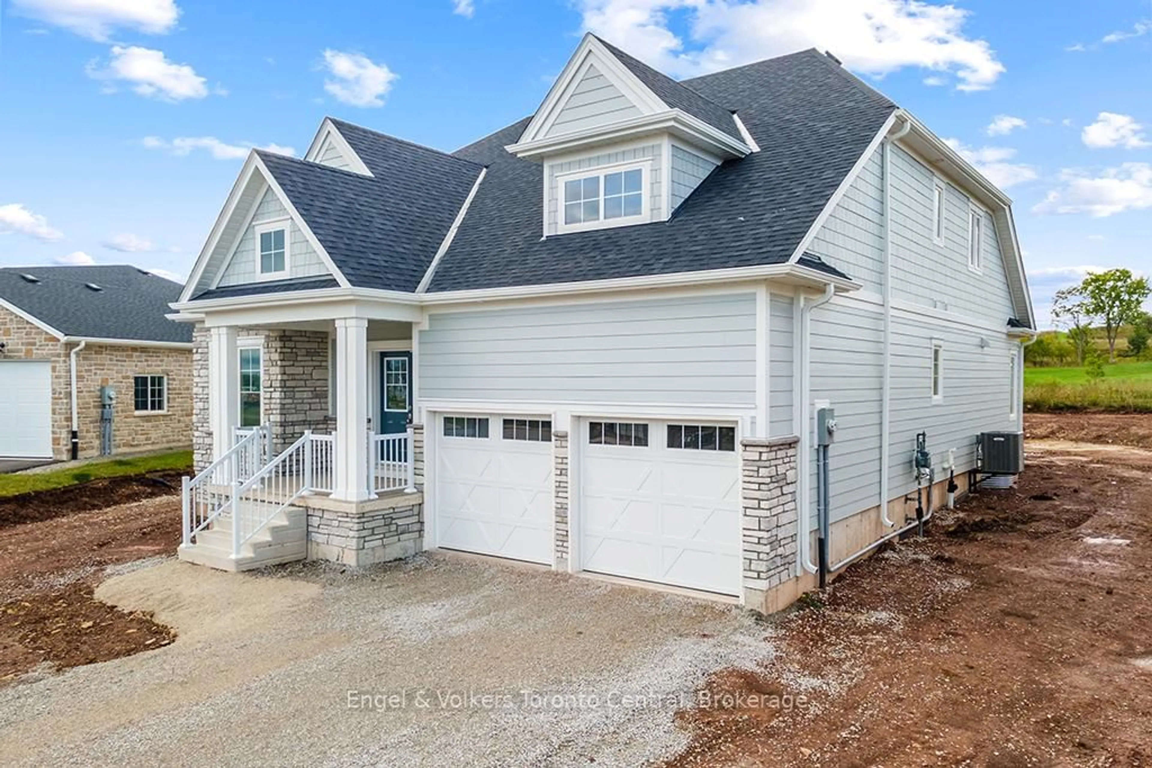 Home with vinyl exterior material, street for 260 Snowberry Lane, Georgian Bluffs Ontario N0H 1S0