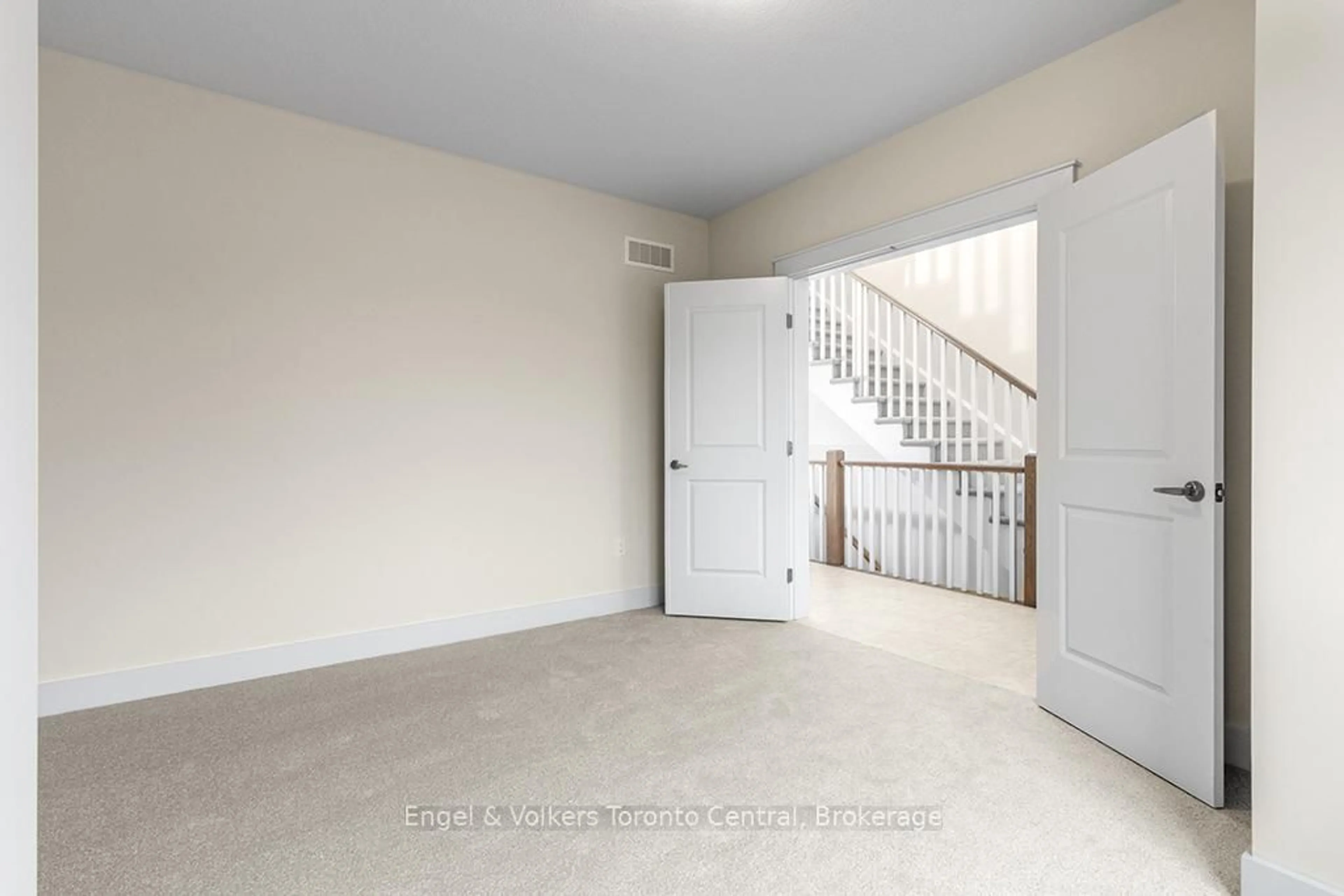 Unknown for 260 Snowberry Lane, Georgian Bluffs Ontario N0H 1S0