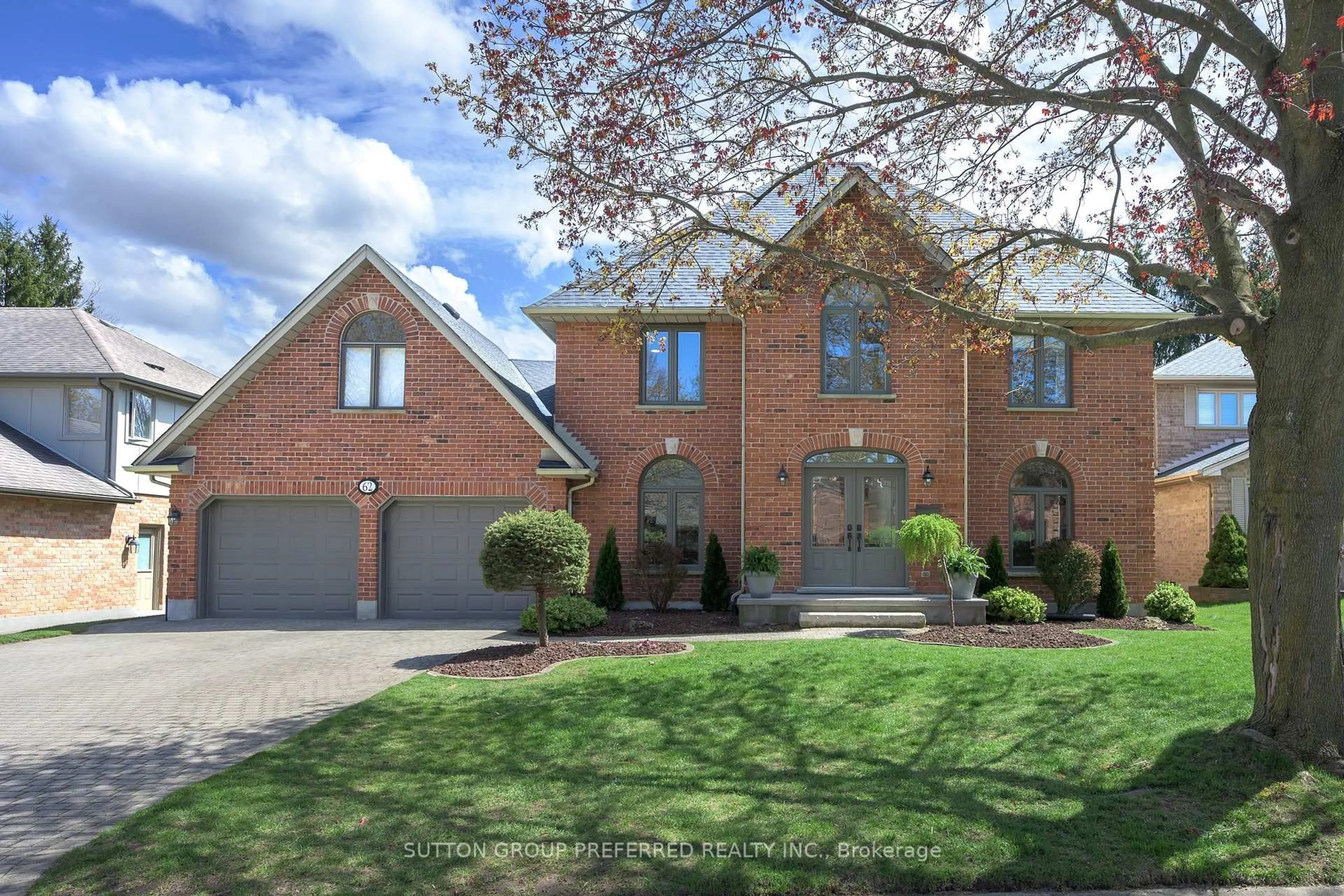 Home with brick exterior material, street for 62 Carriage Hill Dr, London North Ontario N5X 3W7