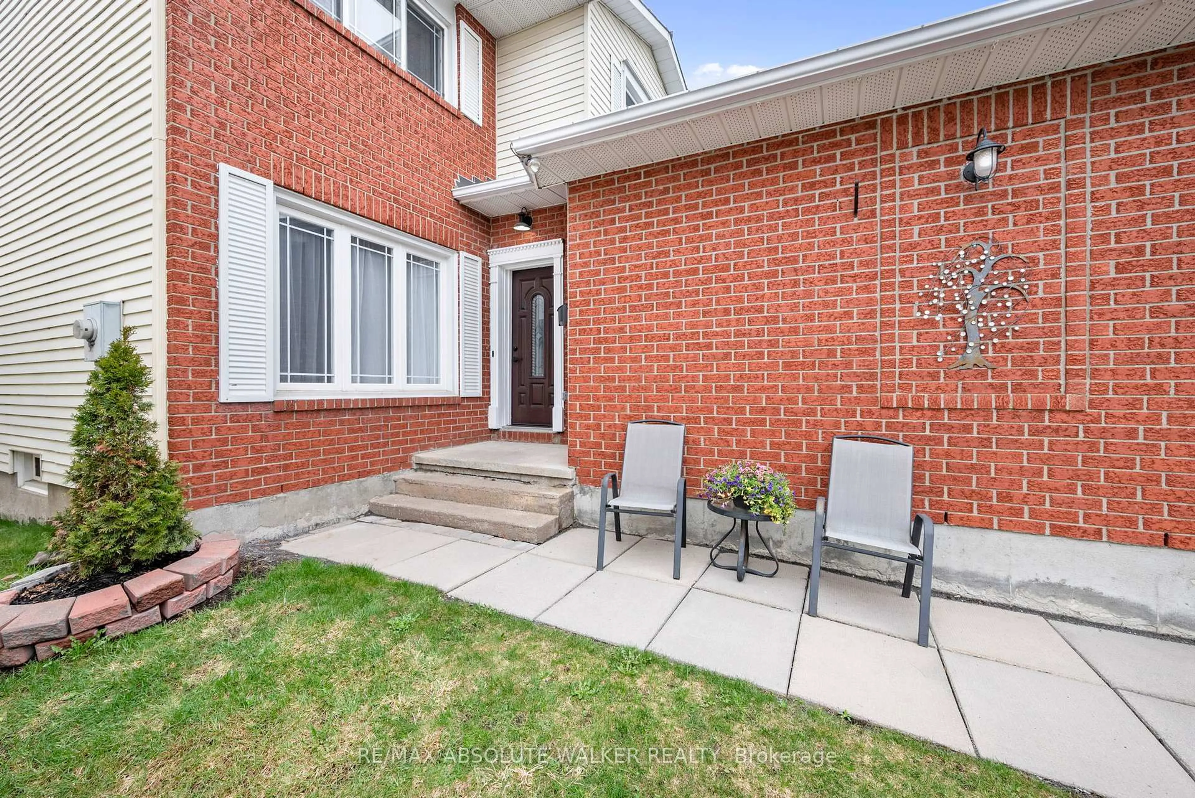 Home with brick exterior material, street for 2061 Legrand Cres, Ottawa Ontario K1E 3R1