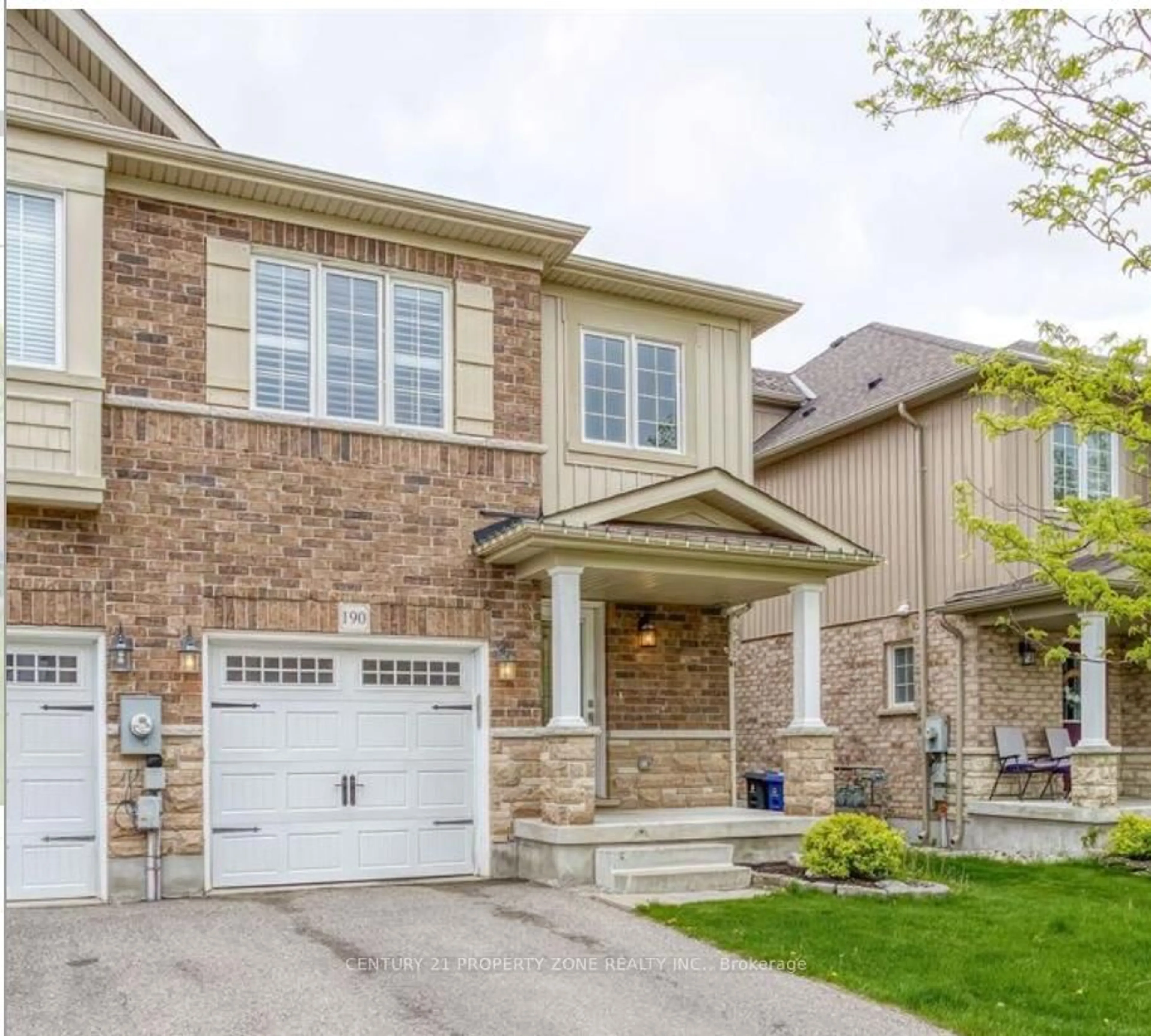 Home with brick exterior material, street for 190 Summit Ridge Dr, Guelph Ontario N1E 0L7