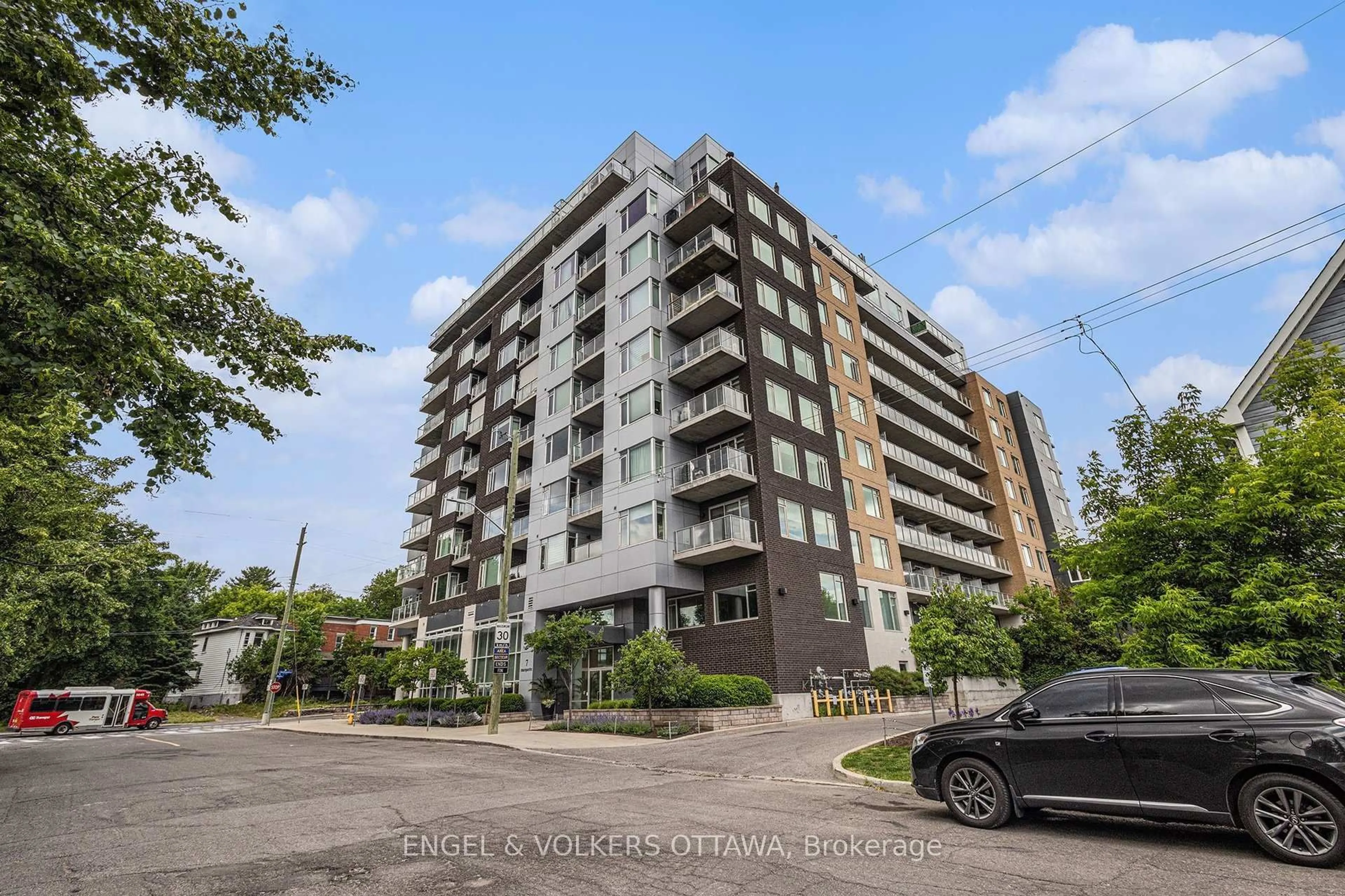 A pic from outside/outdoor area/front of a property/back of a property/a pic from drone, unknown for 7 Marquette Ave #318, Ottawa Ontario K1L 8A7