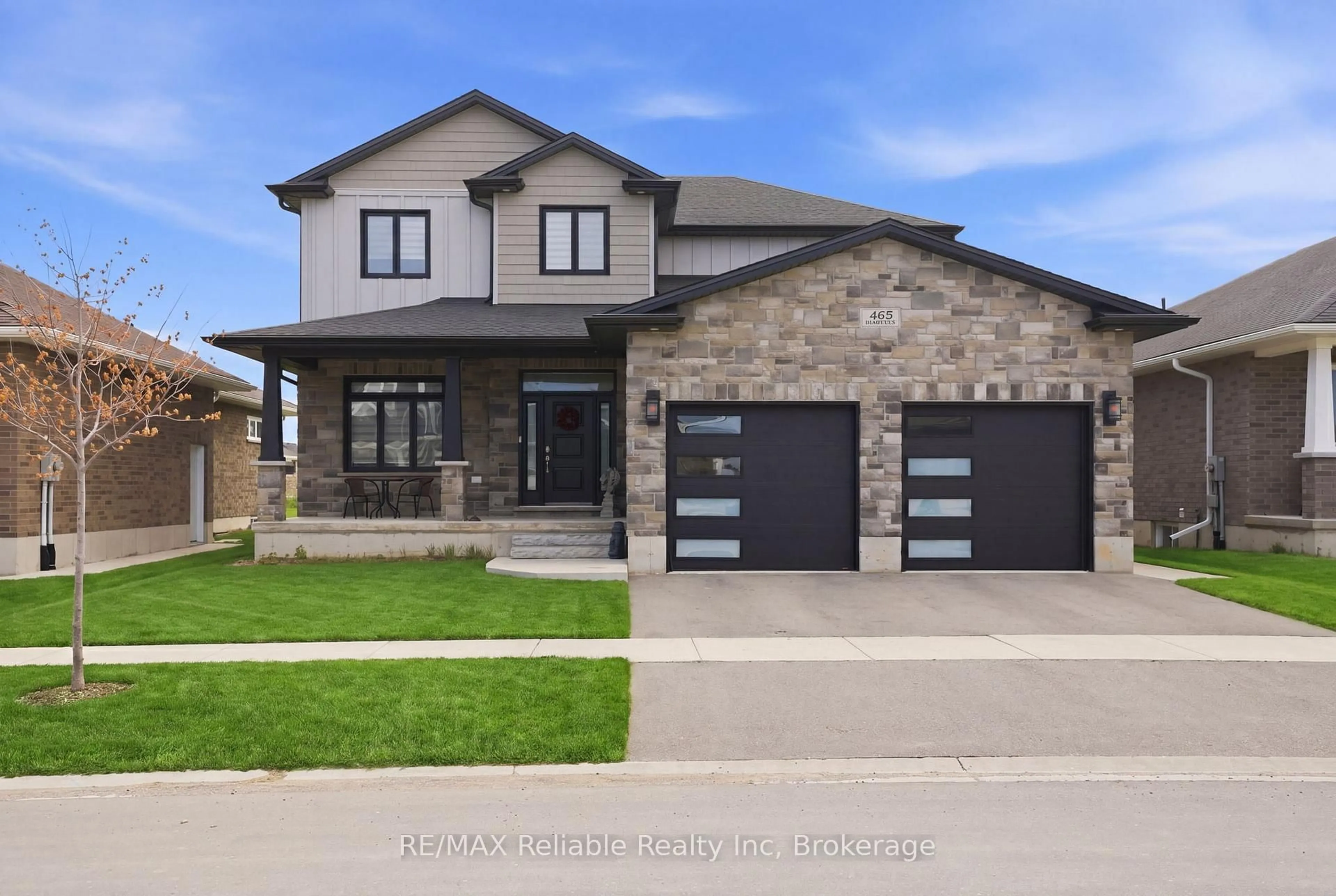 Home with brick exterior material, street for 465 Warren St, Goderich Ontario N7A 0C3
