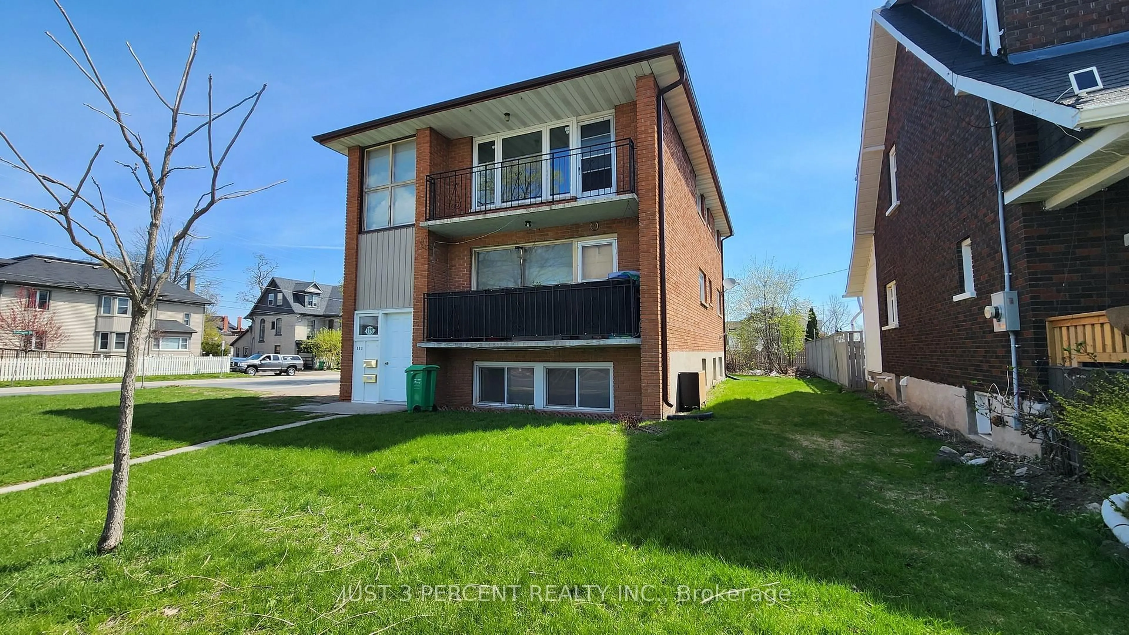 Home with brick exterior material, street for 198 Aylmer St, Peterborough Ontario K9J 3K1