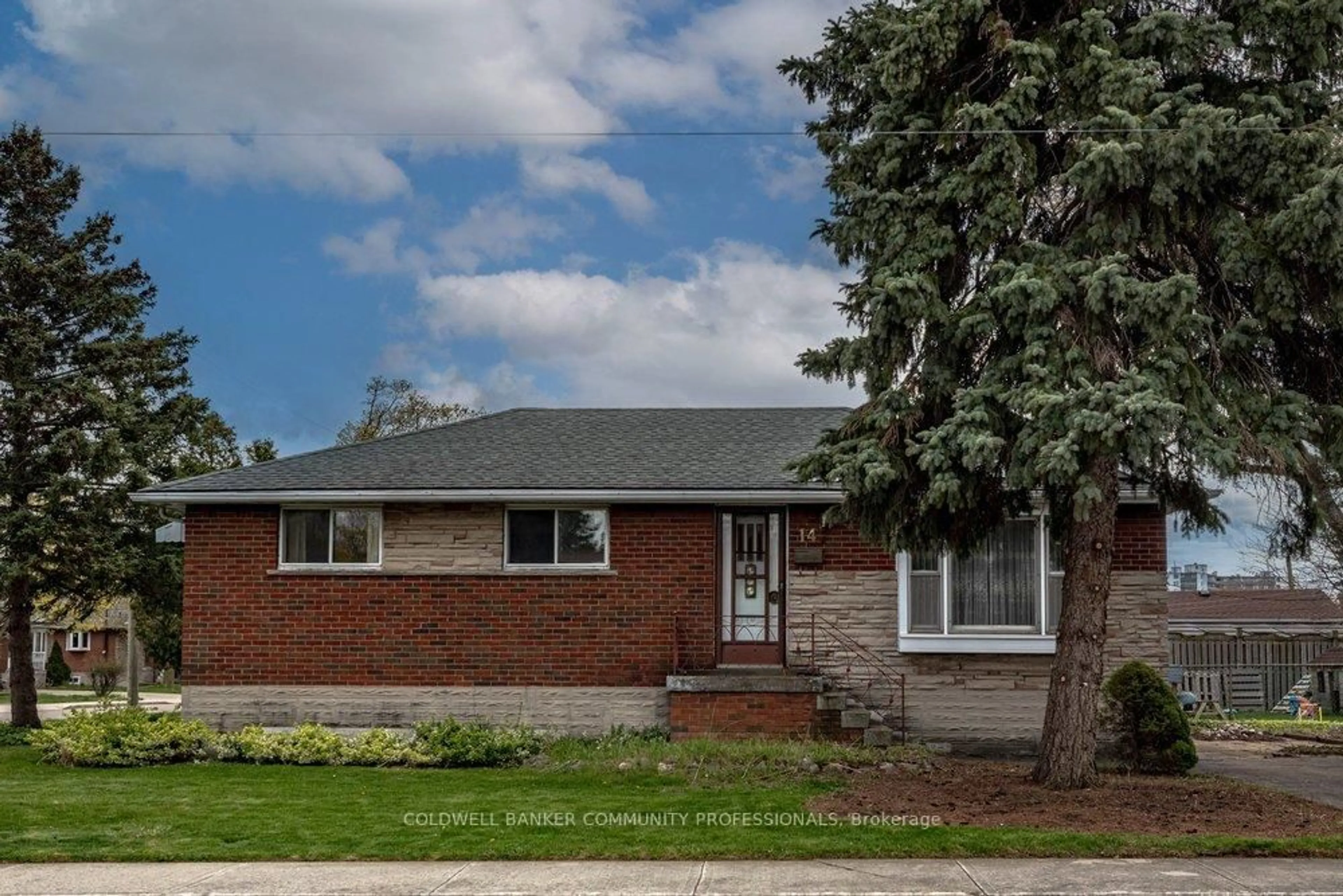 Home with brick exterior material, street for 14 Callie Rd, Hamilton Ontario L9A 1Z4