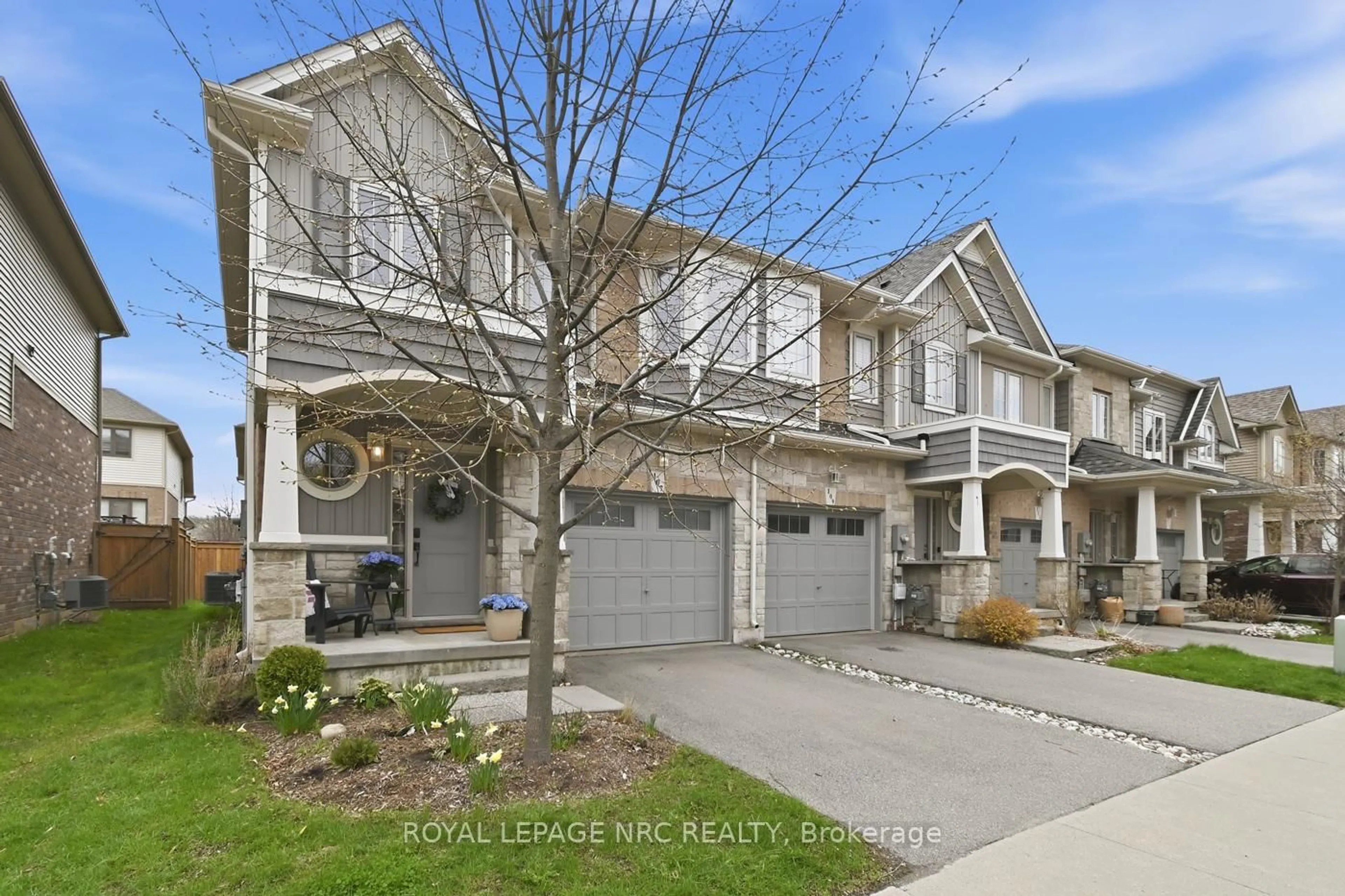 Unknown for 107 Dunrobin Lane, Grimsby Ontario L3M 4E8