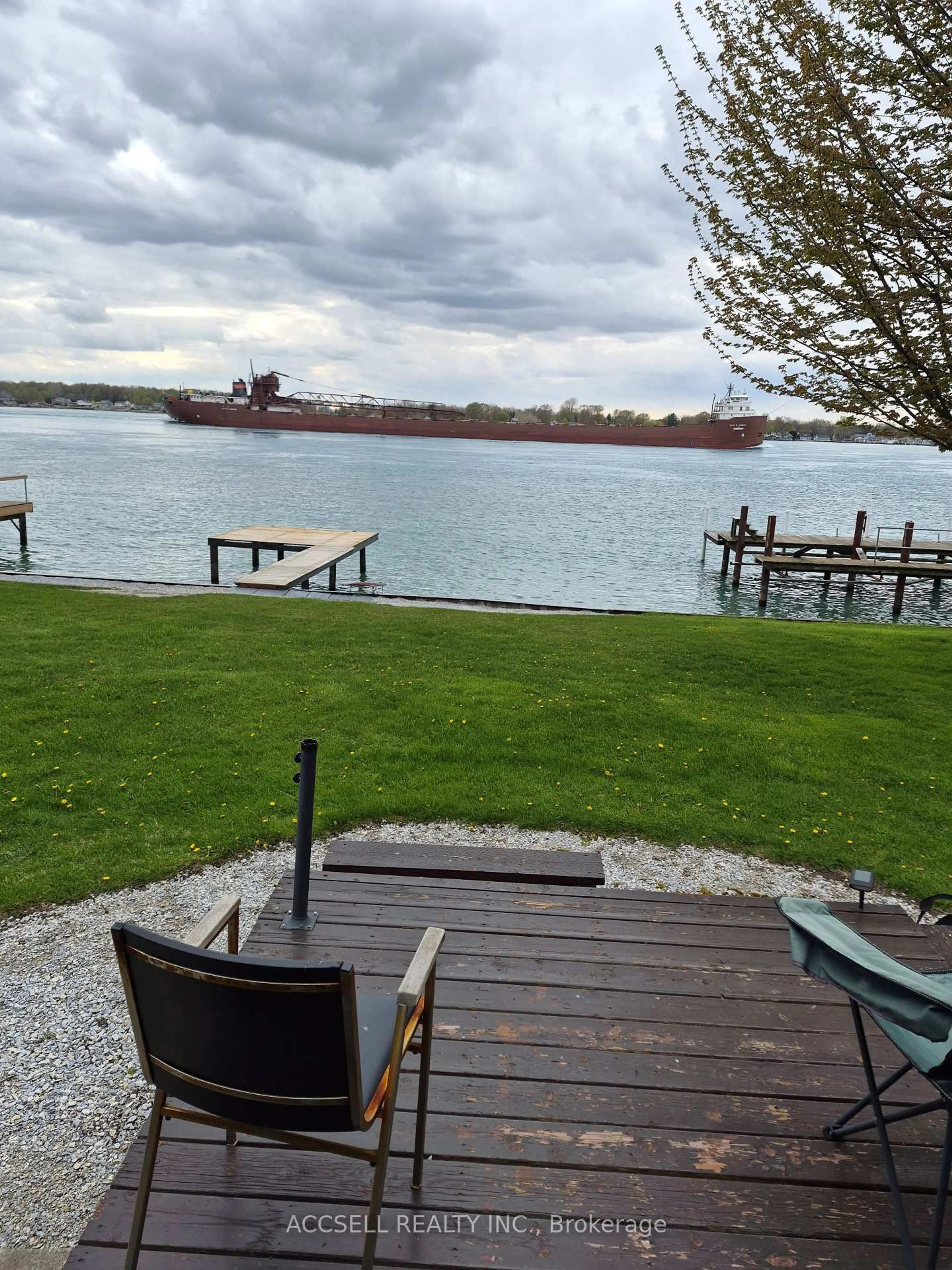 Patio, water/lake/river/ocean view for 3053 St Clair Pkwy, Out of Area Ontario N0P 2H0