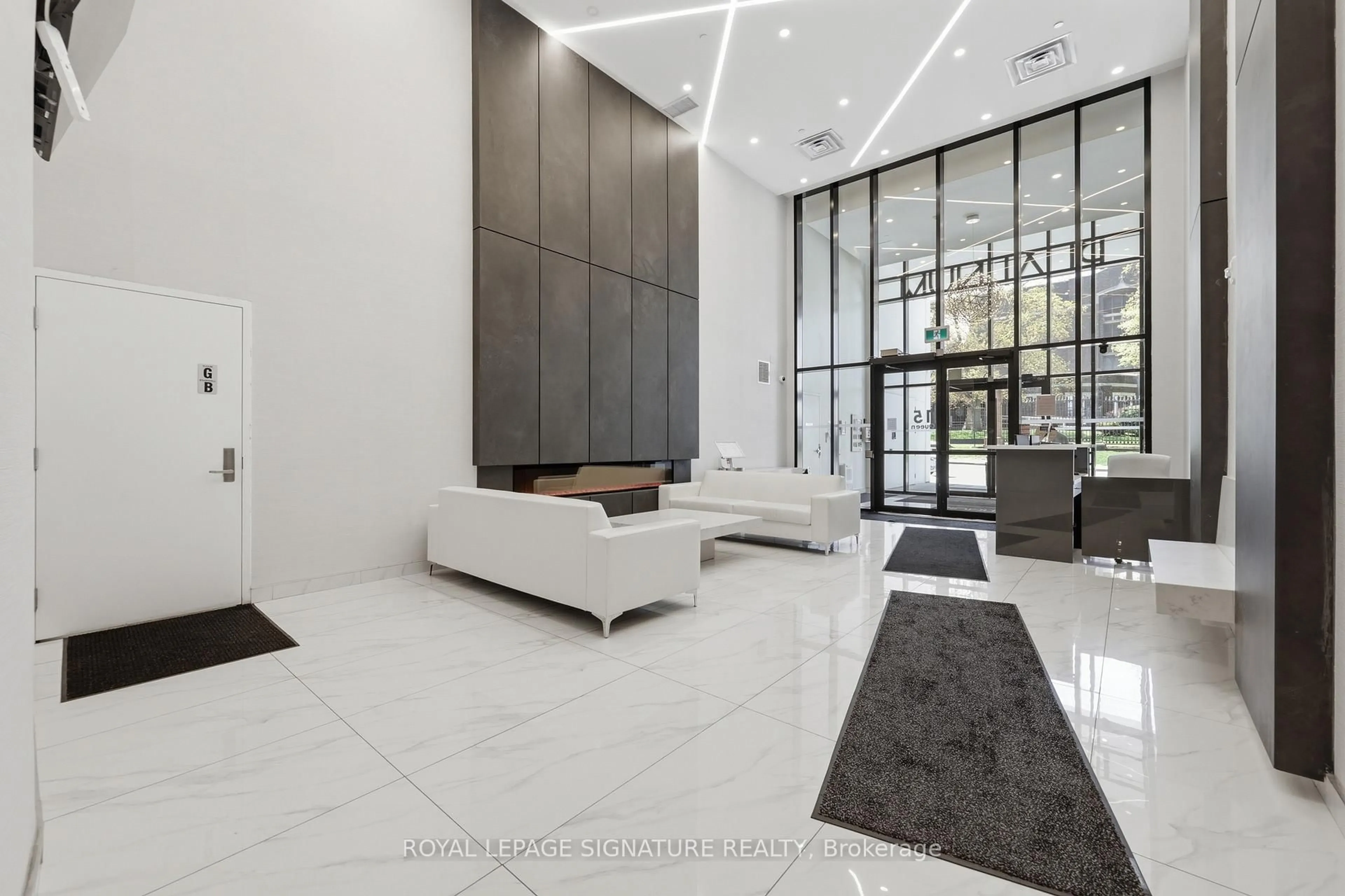 Lobby for 15 Queen St #1103, Hamilton Ontario L8P 0C6