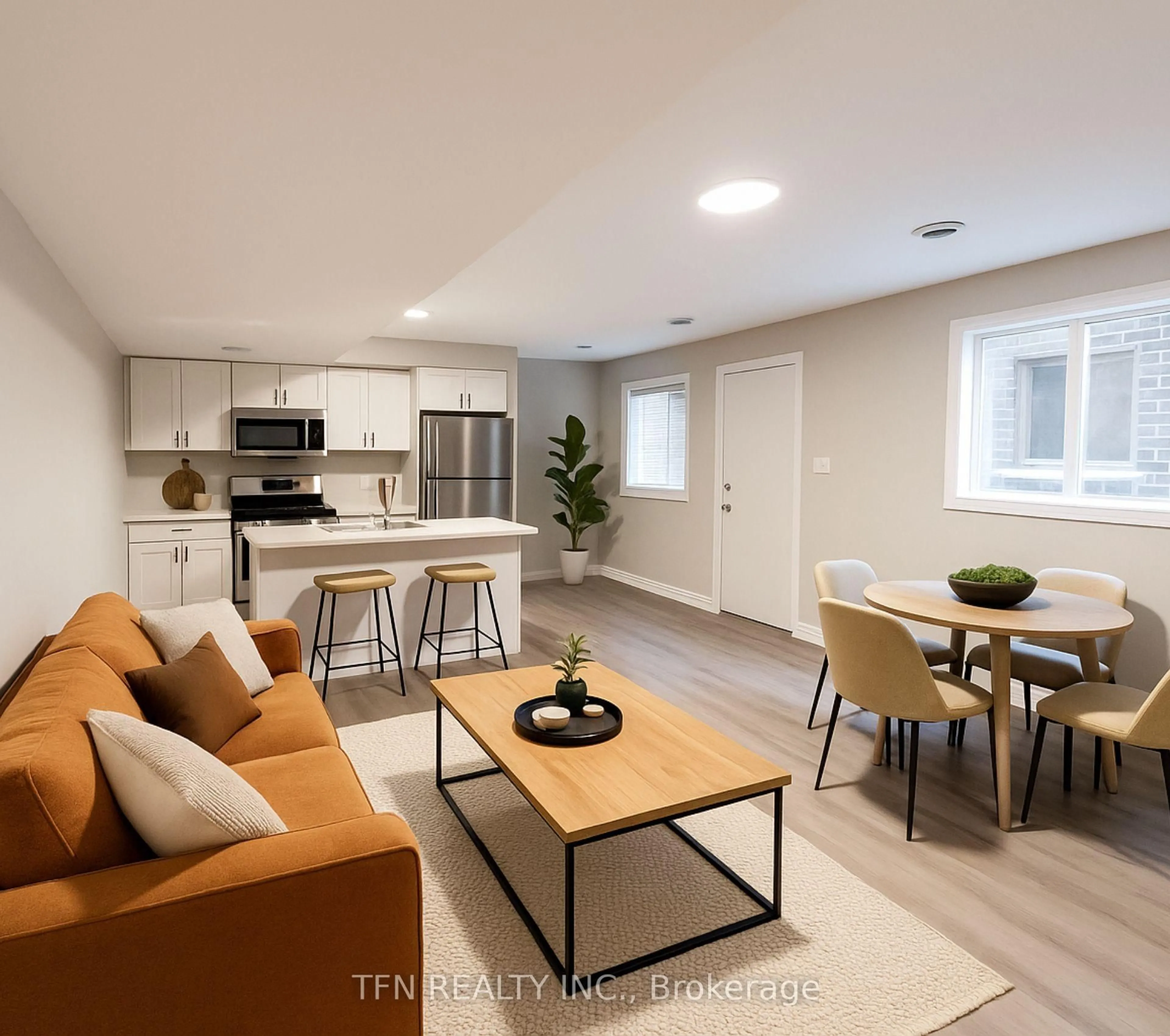 Living room with furniture, wood/laminate floor for 43 Superior St, Welland Ontario L3B 3G3